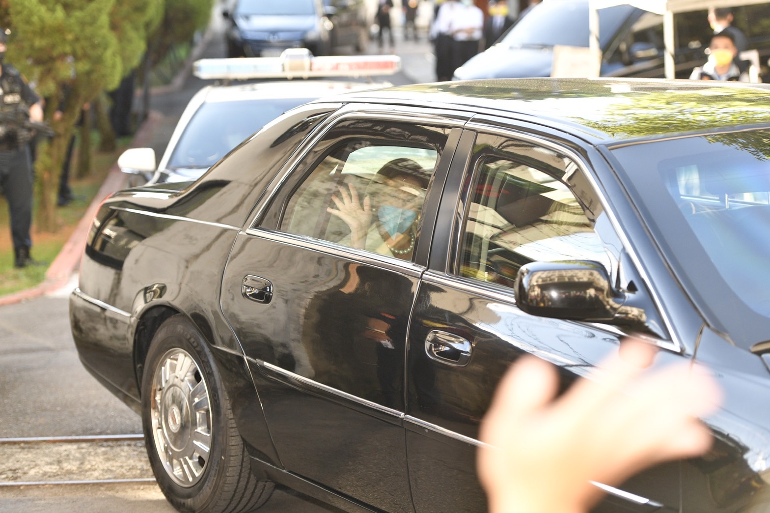 裴洛西今下午拜訪景美人權園區、與林榮基等3名人權人士會面,本刊掌握消息指出,此行程是美方主動要求安排。