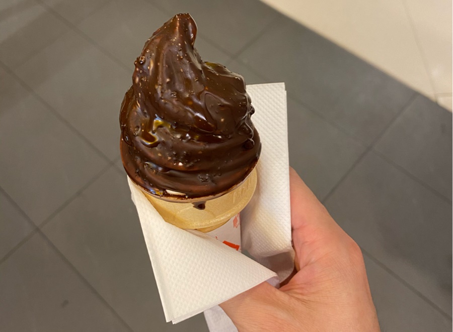 隨著全台門市的點心站相繼關閉,麥當勞證實隱藏版甜點「冰心雪糕」全面停售。(翻攝自PTT)
