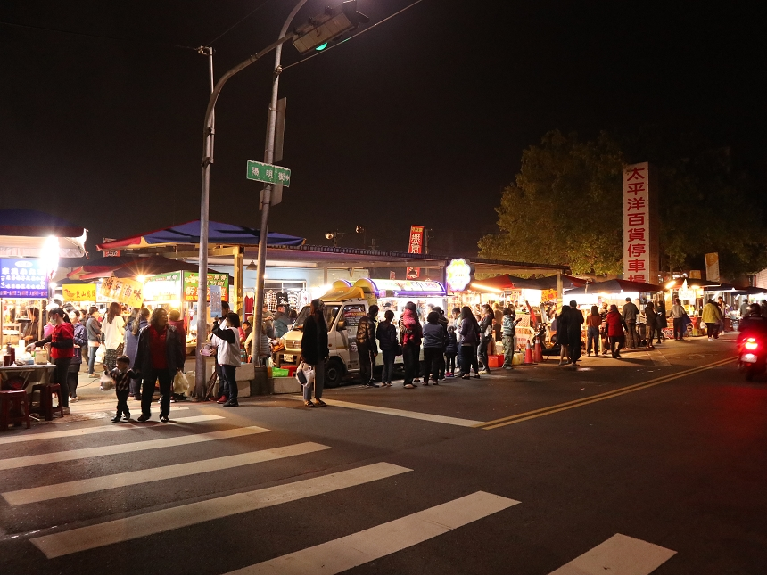 台中豐原太平洋夜市將在8月底熄燈。（翻攝自豐原好康聯盟社團）