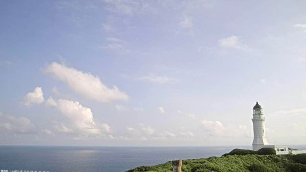 鄭明典說明，目前彭佳嶼氣象站無任何異常。（翻攝自鄭明典臉書）