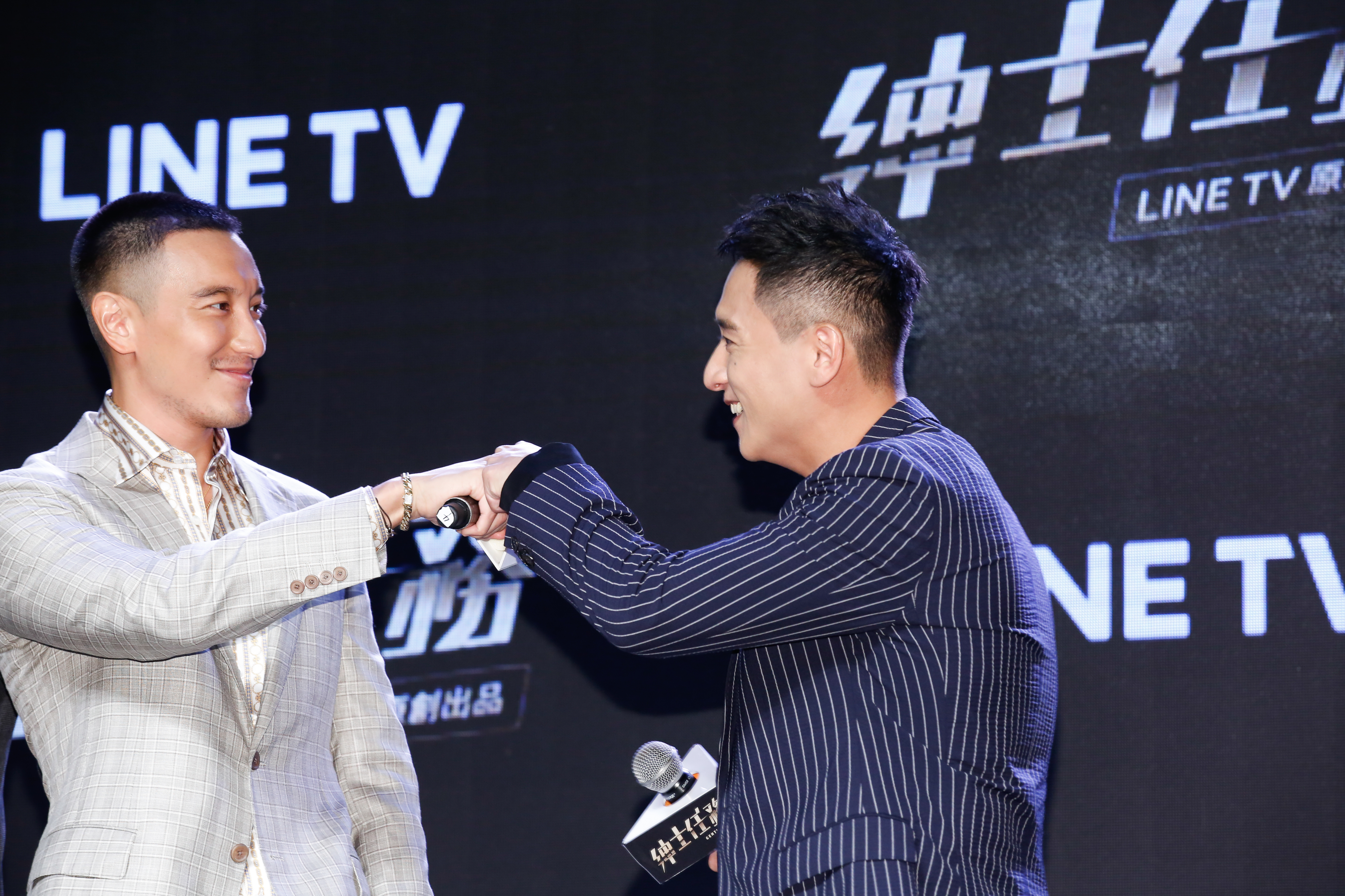 王陽明、鄭人碩曾合作電影又一起主持《紳士任務》，默契相當好。