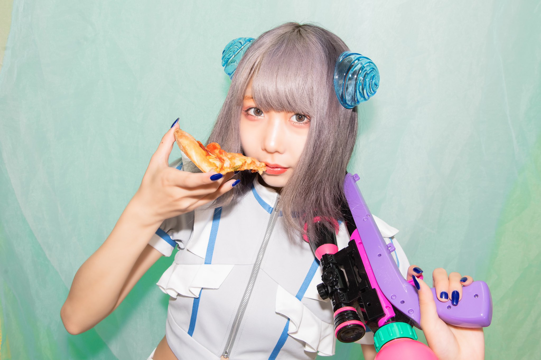 日本偶像女團成員Iris猝逝，目前死因未明。（翻攝歪‧アイリス‧聖推特）