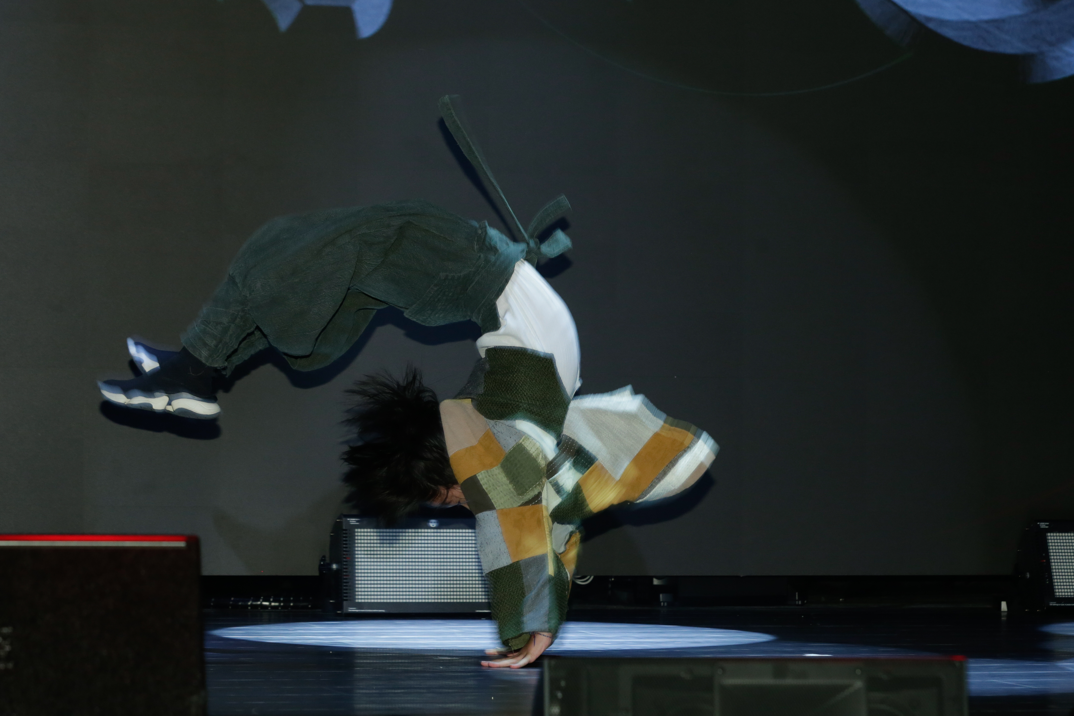 釋小願表演武術身手，證明他真的是新片《小子》的武打擔當。