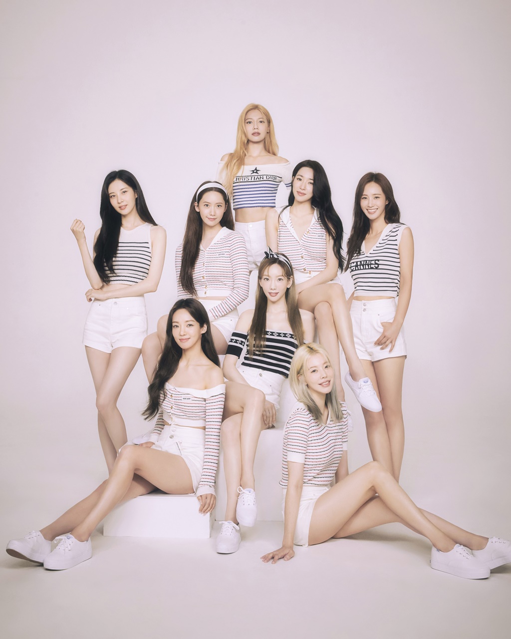 少女時代從去年就開始籌備回歸,選在15週年出道日推出第七張正規專輯《FOREVER 1》。(avex TAIWAN提供)