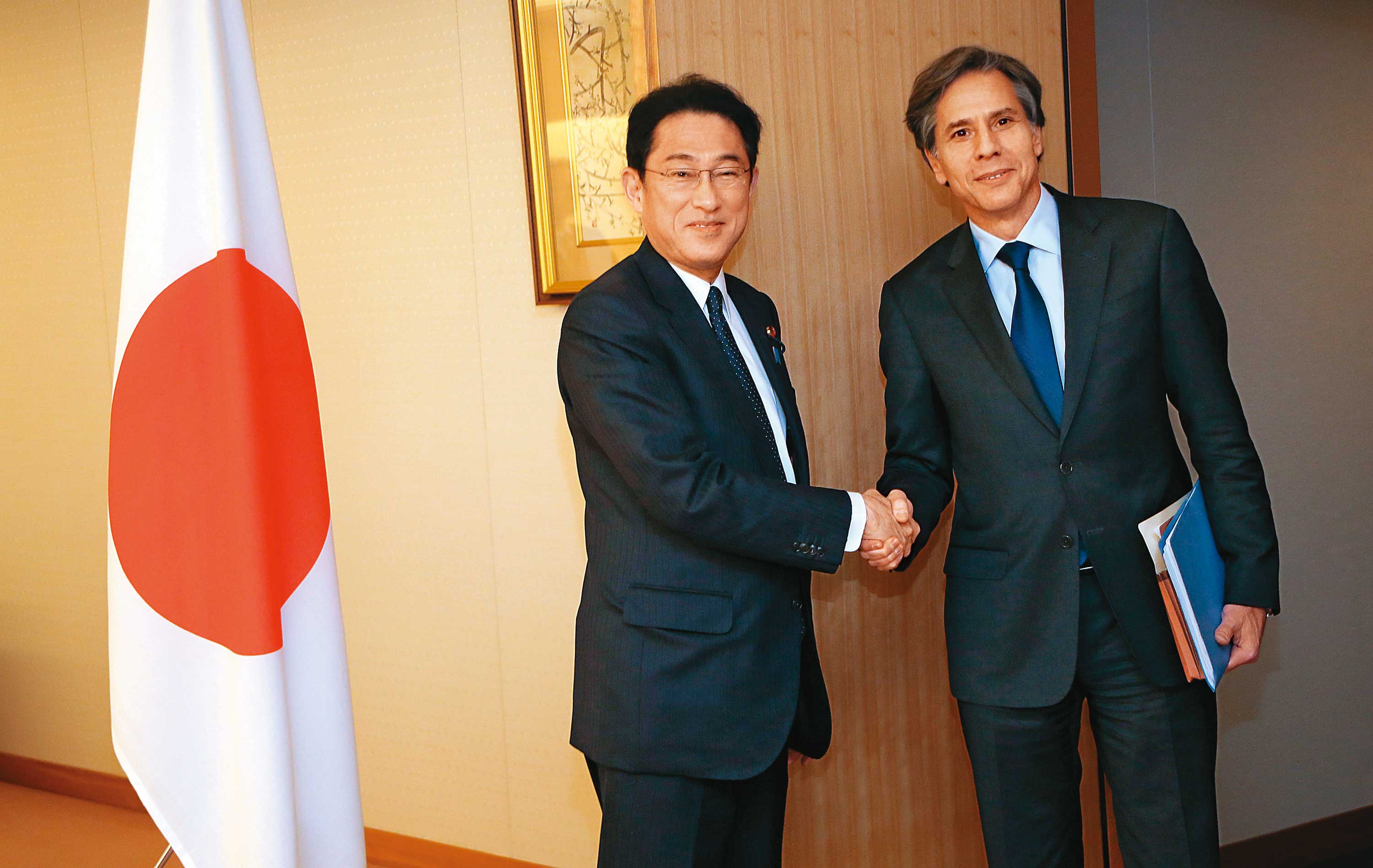 中國軍演試探美日安保底線,招來美、日同聲譴責。左為日本首相岸田文雄,右為美國國務卿布林肯。(達志影像)