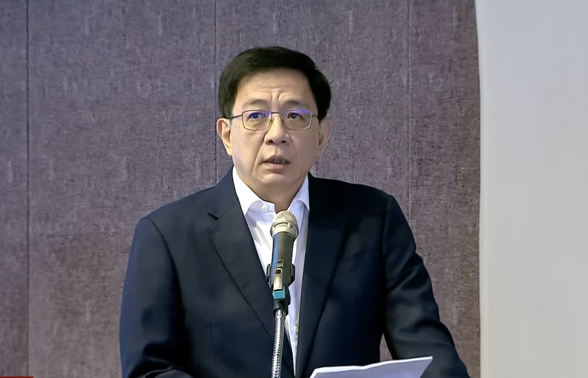 台大校長管中閔在記者會前發表談話。（翻攝畫面）