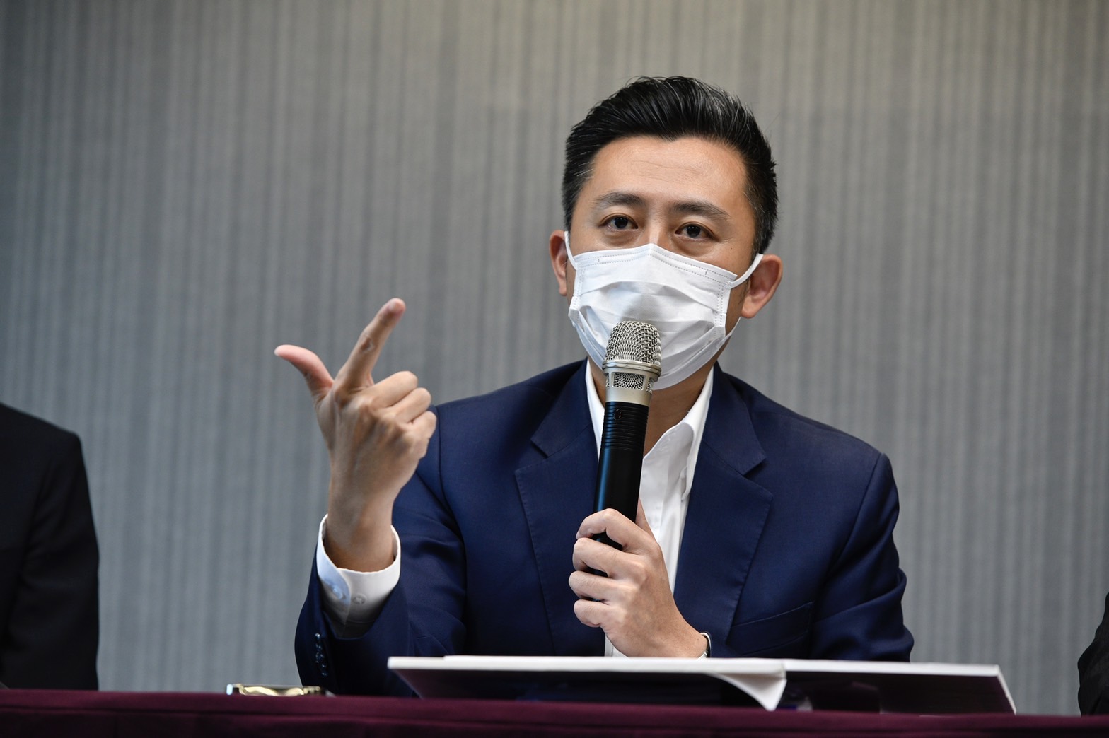 林智堅表示，他會捍衛自己的清白，也強調他服務桃園市民的初衷沒有改變。
