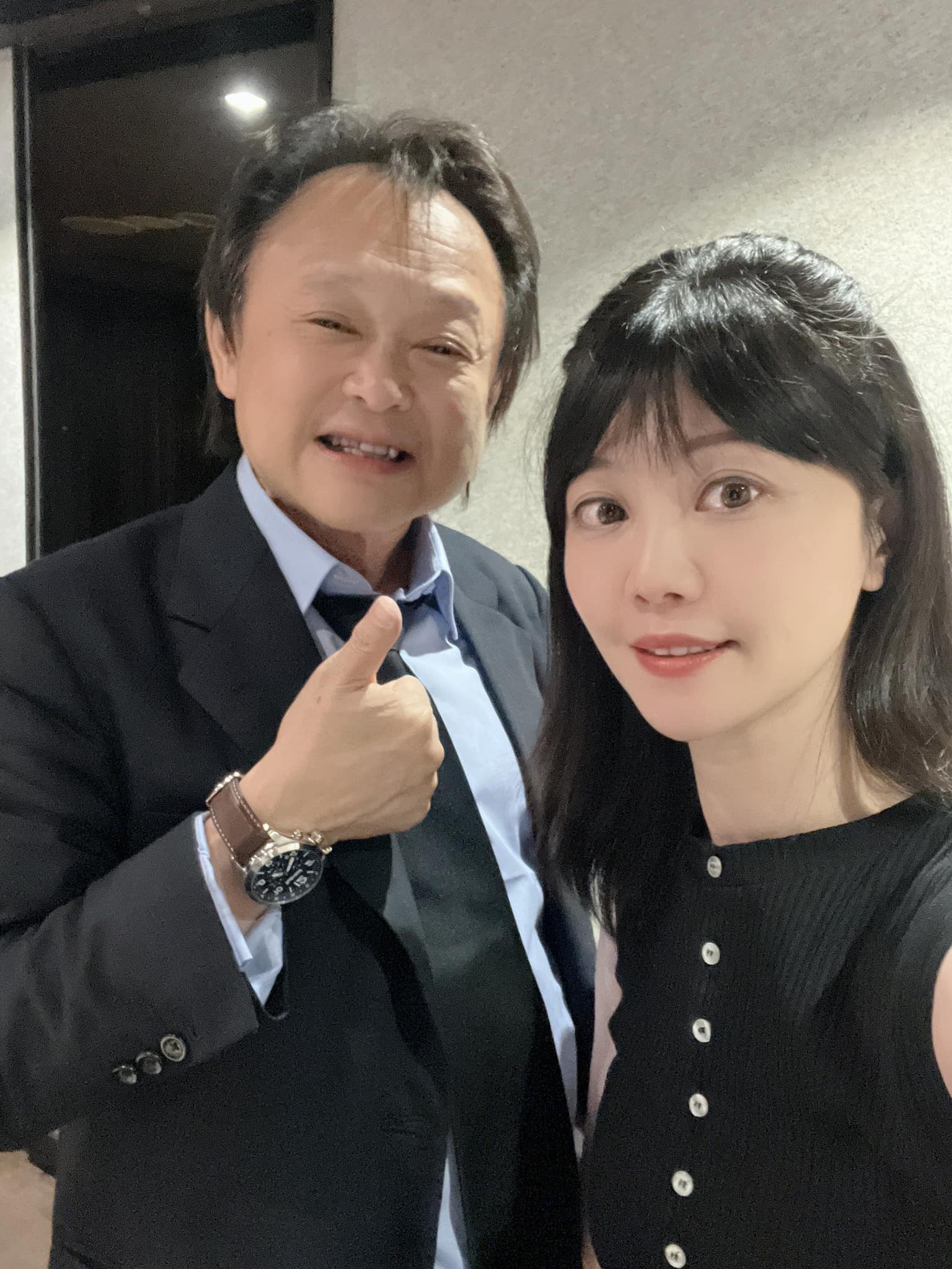 高嘉瑜今晚突然於臉書po文「挺堅到底」，引發網友熱議。（翻攝自高嘉瑜臉書）