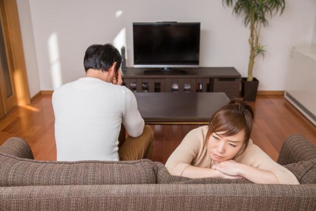 一名人妻抱怨婆家,婆婆撒謊引發家庭大戰,老公從此變成不肖子。(示意圖 Photo AC)