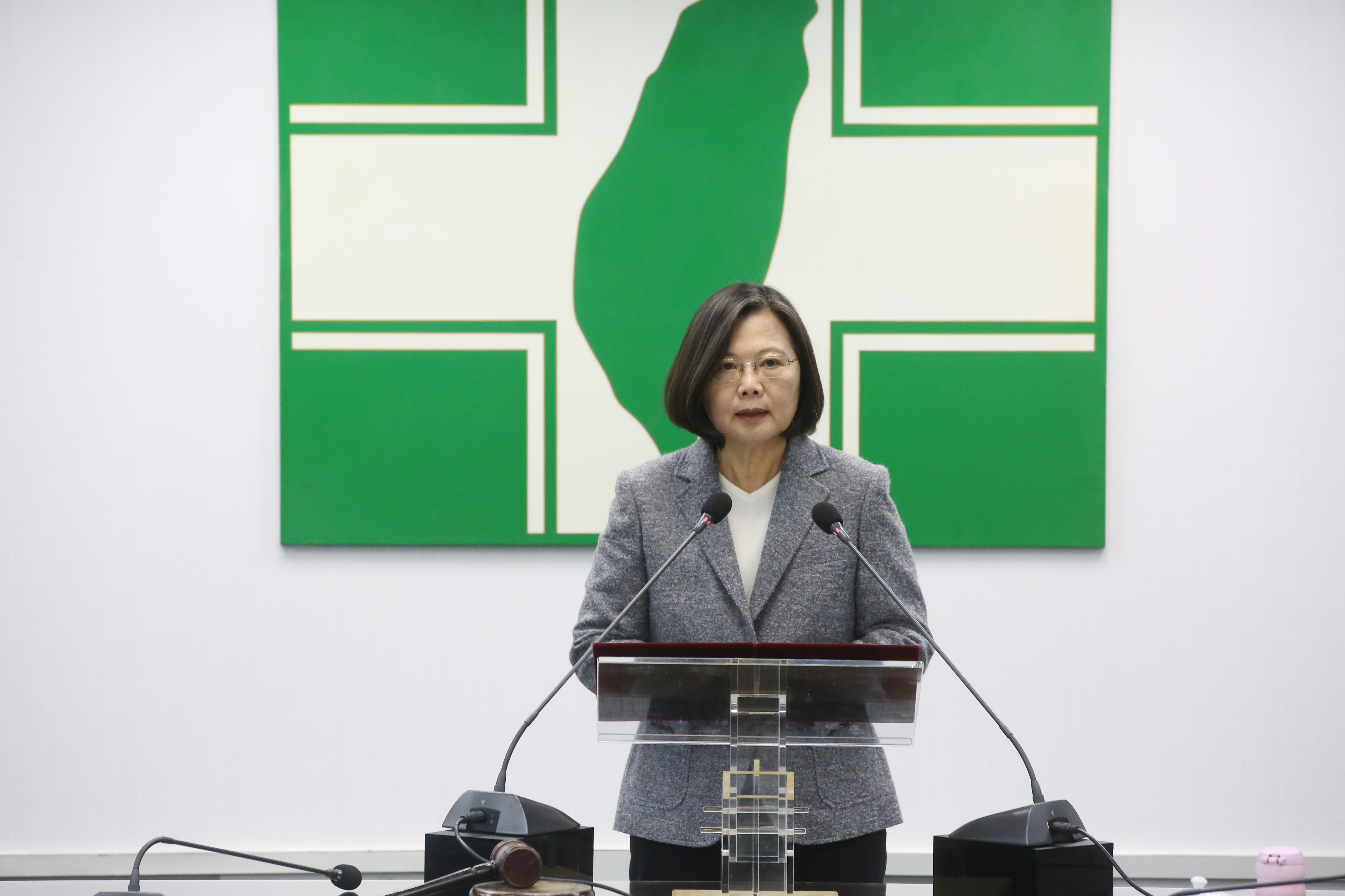 民進黨主席蔡英文今於中執會表示，願意選擇相信林智堅沒有抄襲。（資料照）