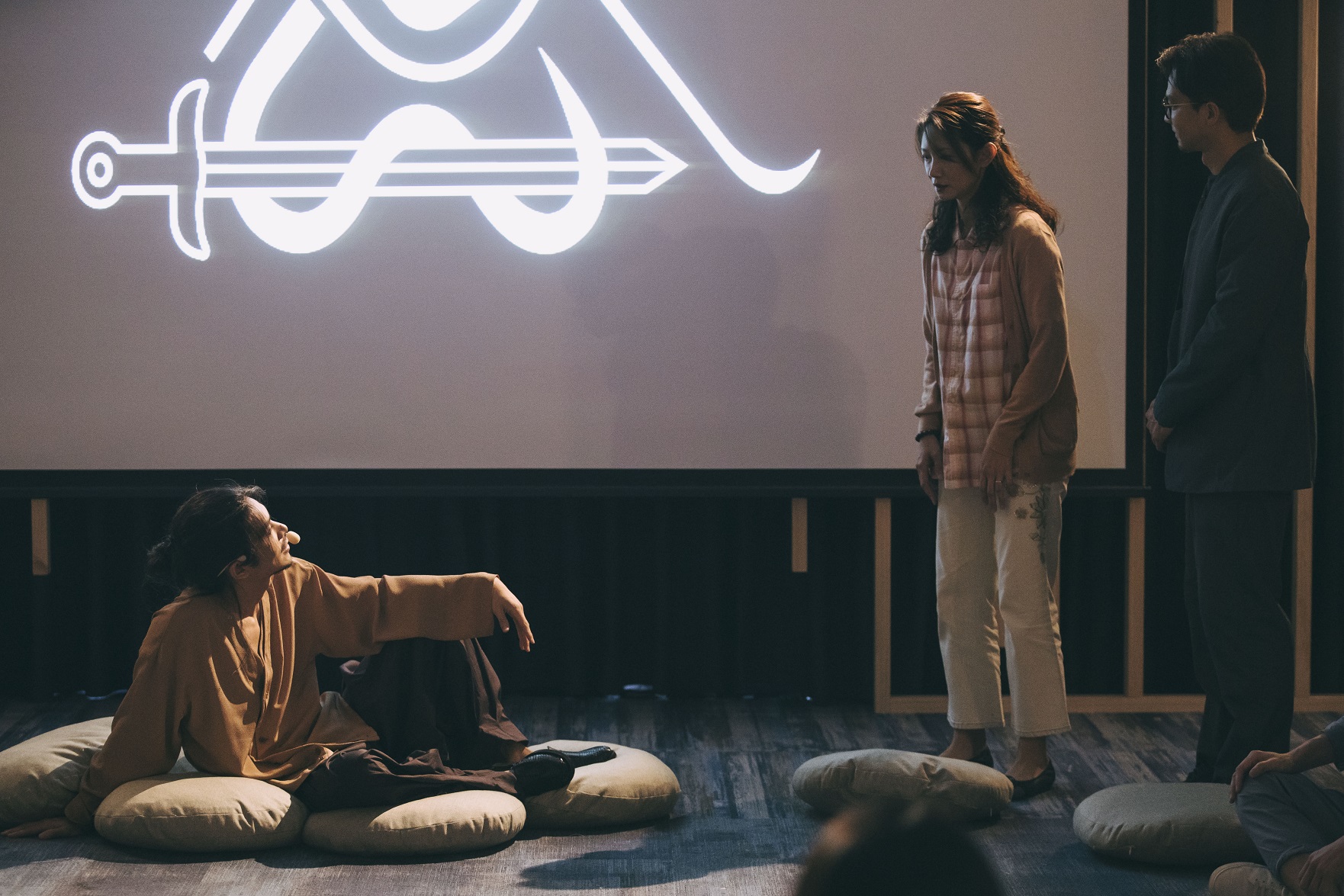 《我願意》中的姚淳耀（左起）、吳奕蓉與鄒承恩背後各有一段故事。（絡思本娛樂提供）