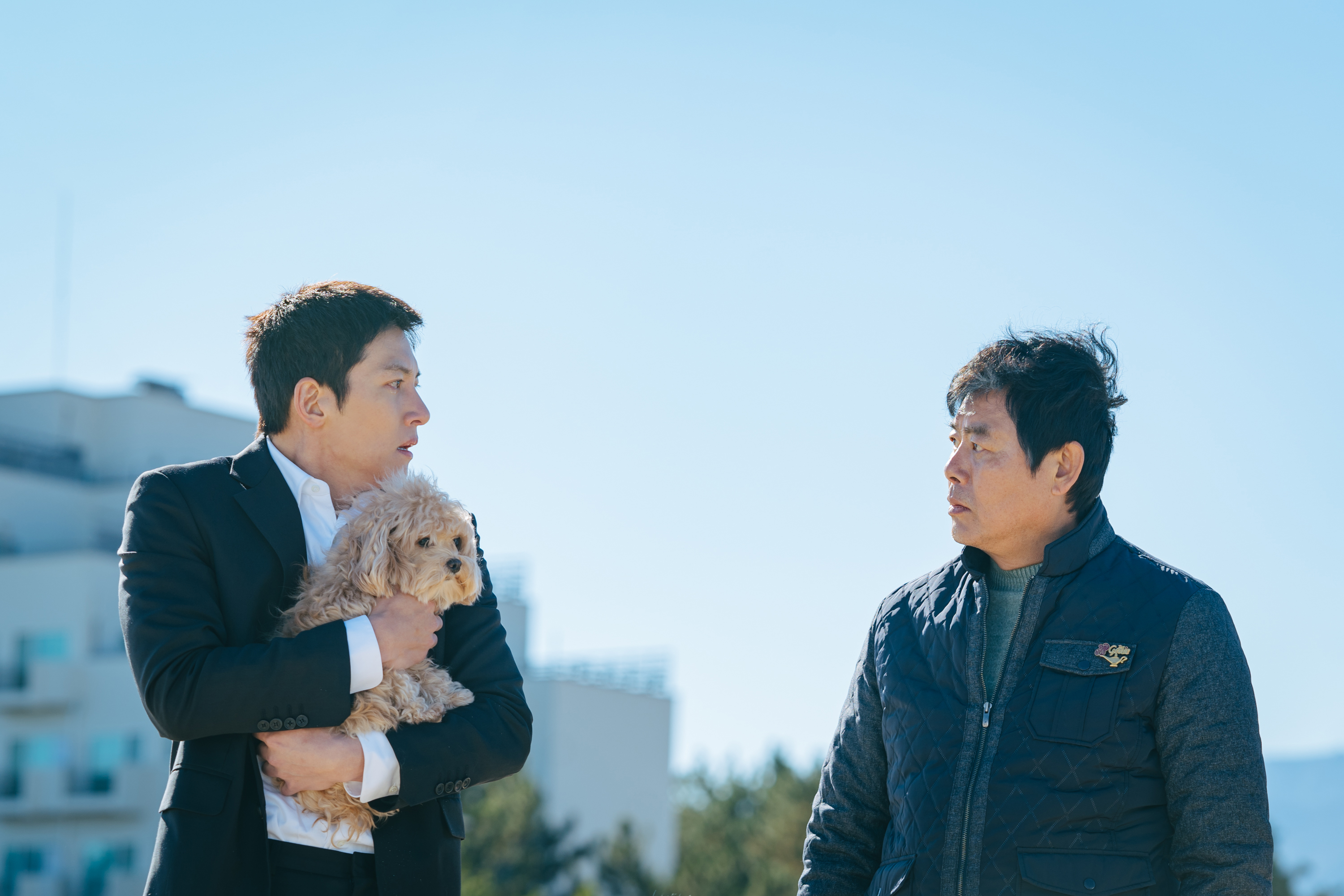 秀英說拍攝現場成東鎰最愛嘮叨，外表斯文的池昌旭緊追在後排第二。（friDay影音提供）
