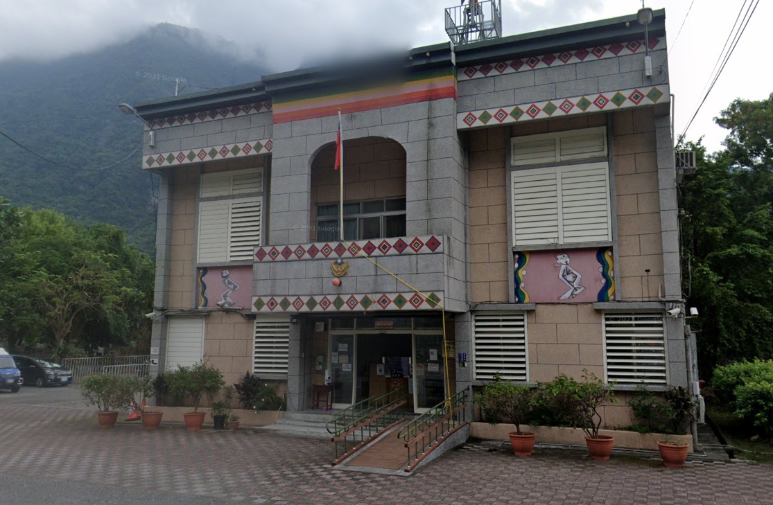 花蓮富世派出所員警爆料遭違規民眾找民代恐嚇調職。（翻攝自Google Maps）