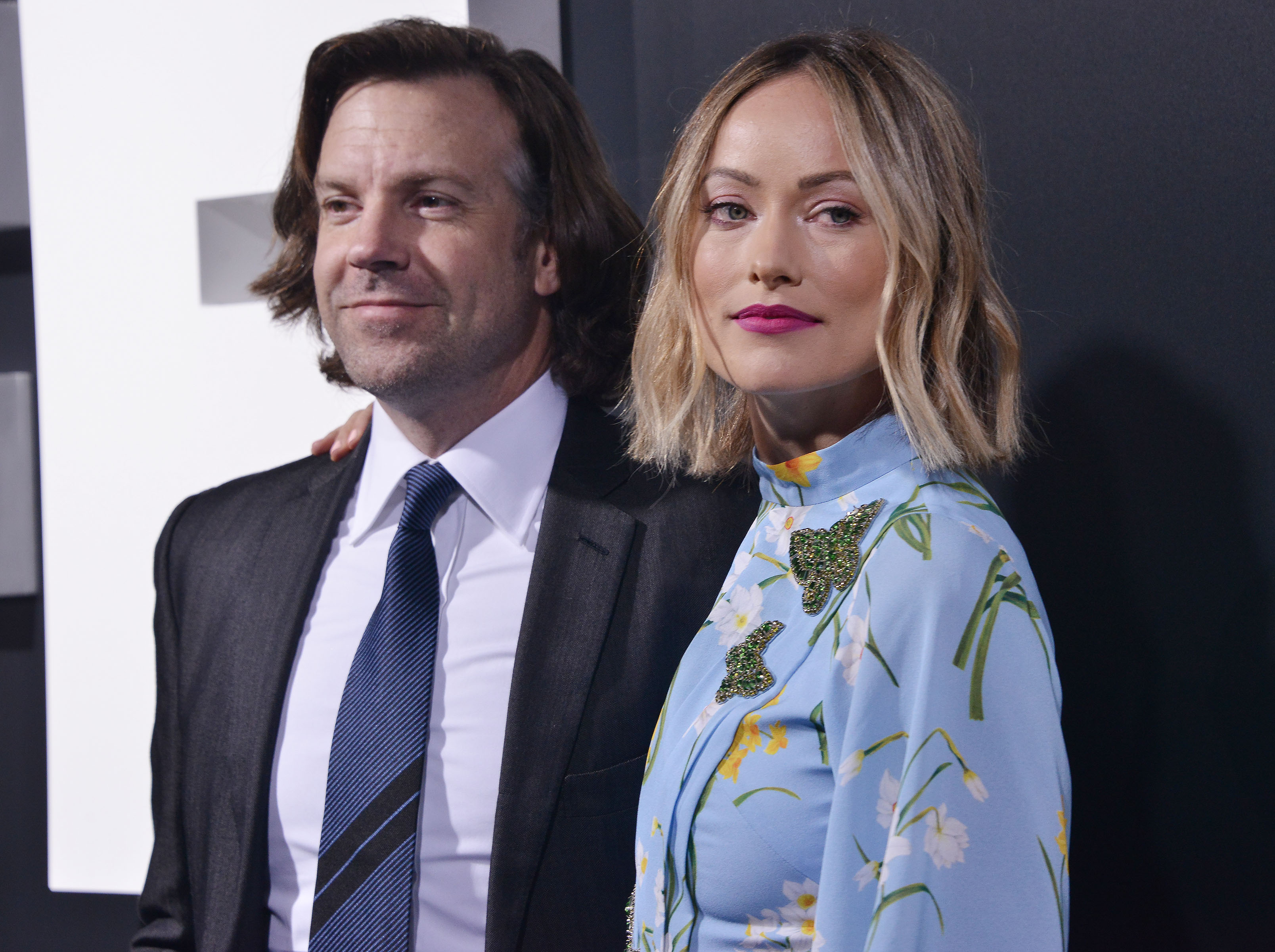 傑森蘇戴西斯（左）與奧莉維亞魏爾德（右）這對才子與美女的組合，以為是和平分手，卻因小孩監護權之爭暗潮洶湧。（東方IC）