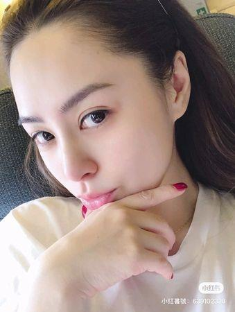 阿嬌近來狂瘦10公斤，減重祕方成話題。（翻攝自阿嬌微博）