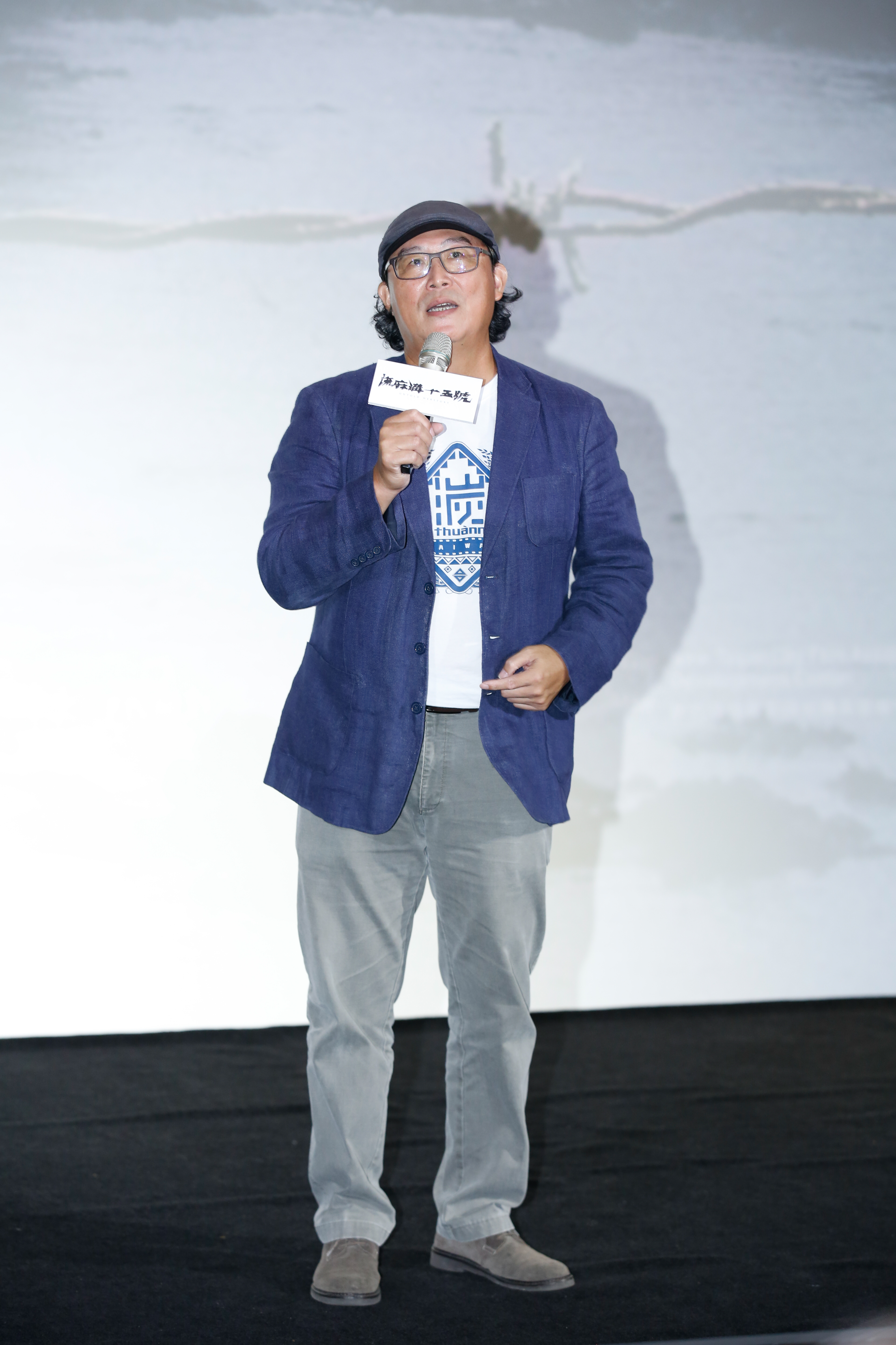 從政治跨界電影，姚文智從當新聞局長時就很想以影視填補台灣空白的百年歷史，如今終於如願。