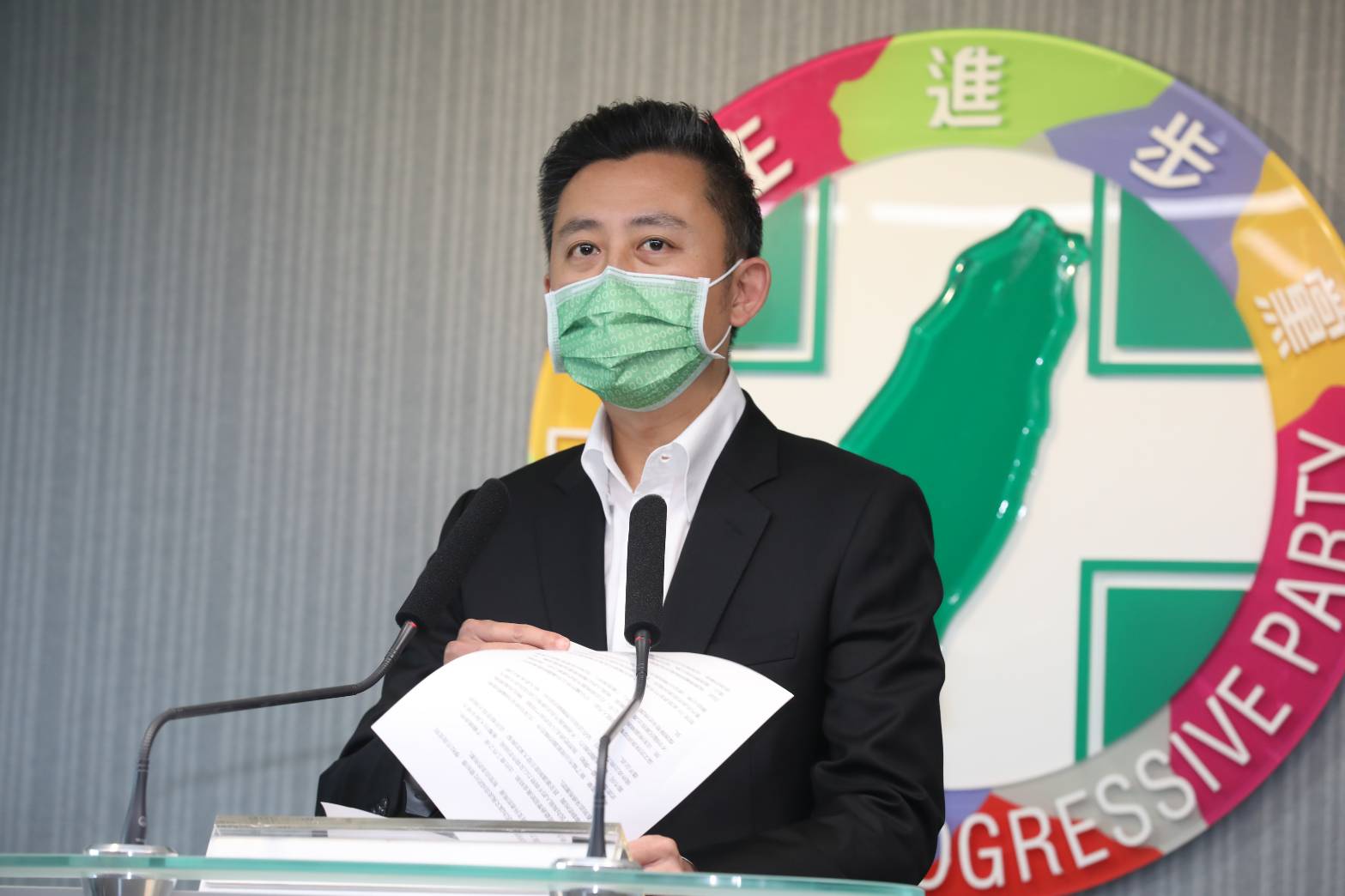 林智堅宣布退選桃園市市長。