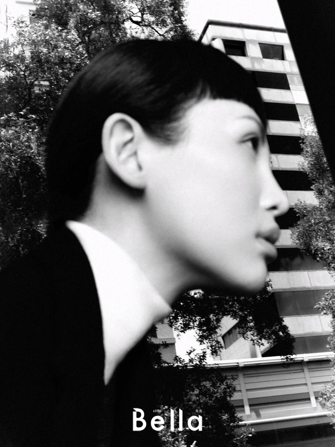 魏如萱見比莉姐她重唱〈什麼都不必說〉，給了她很大的鼓勵。（《Bella儂儂》提供）