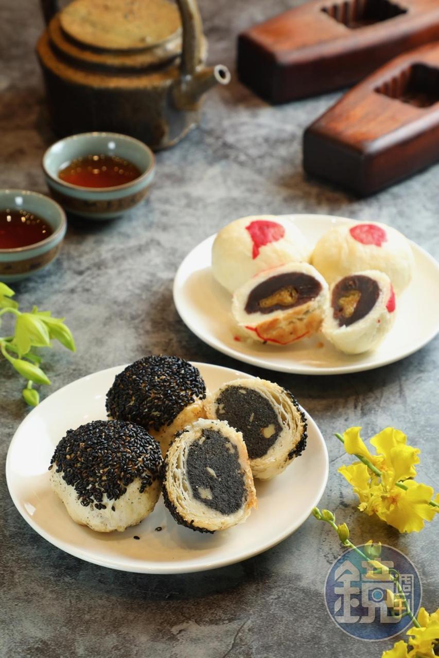 「蘇式月餅」的芝麻椒鹽口味（前）帶有花椒香；金桔豆沙（右後）加入宜蘭金桔，風味鹹酸甜。（皆65元／個）