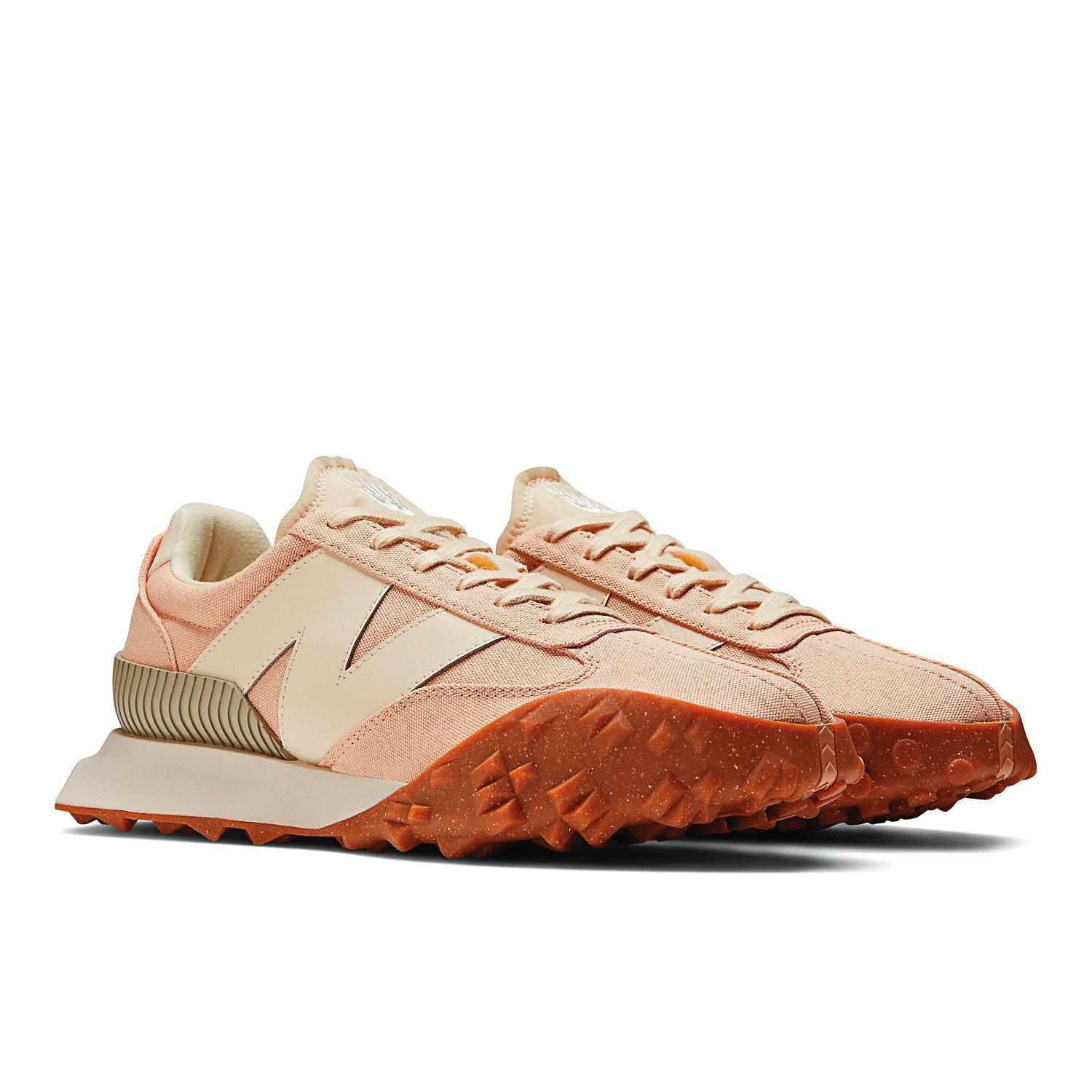 粉色XC-72復古球鞋NT$3,480。（New Balance提供）