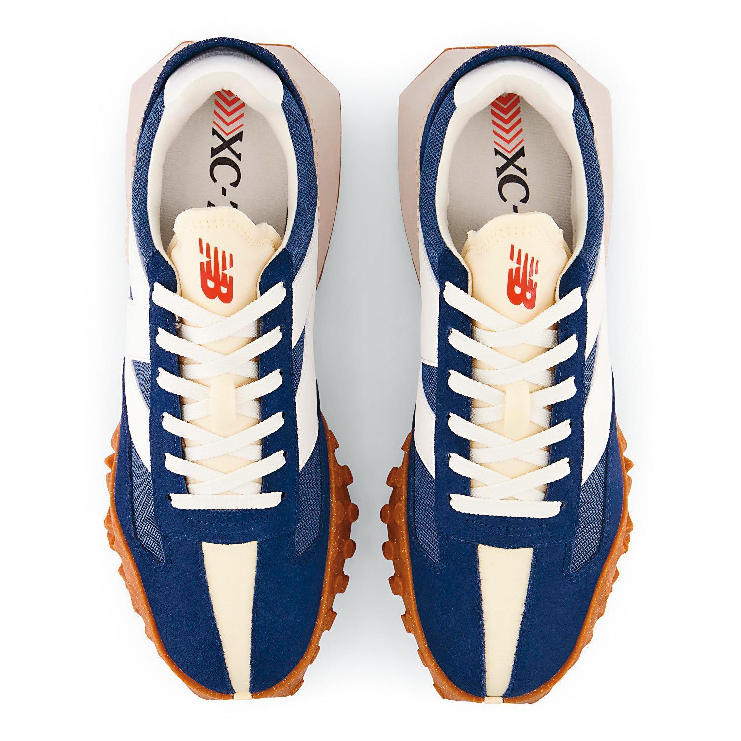深藍色XC-72復古球鞋NT$3,480。（New Balance提供）