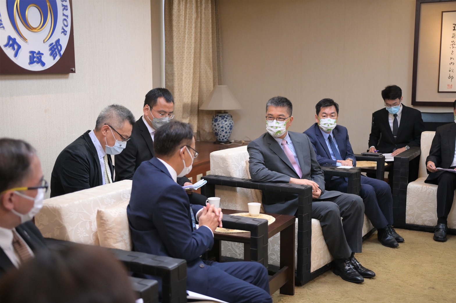 內政部長徐國勇與台泰經貿人員見面商談。（翻攝畫面）