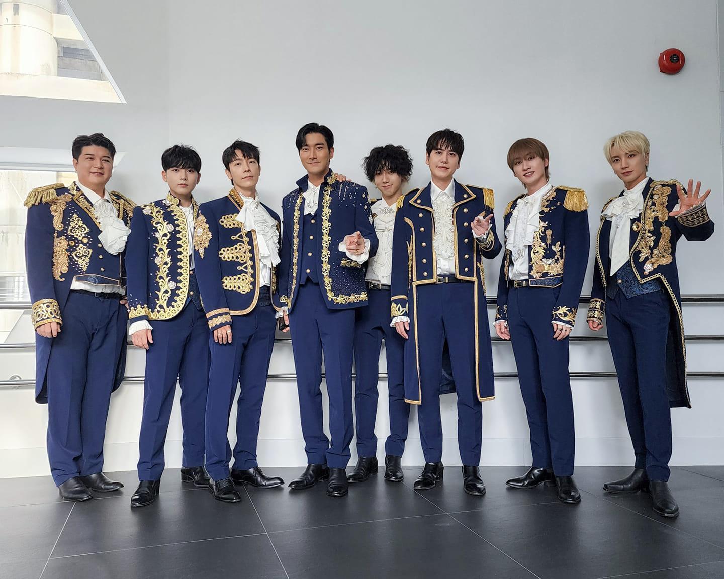 南韓偶像天團Super Junior成員銀赫父親突離世，因此決定延期演唱會。（翻攝Super Junior臉書）
