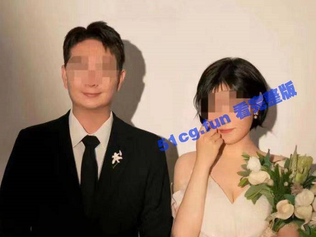 正妹出軌被行車紀錄器全錄下，小王高喊「X你」！新婚夫看鹹濕片綠到崩潰。（翻自《51吃瓜網》）