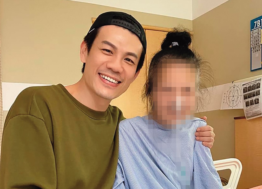 陳志強買新房原想接母親同住，卻沒想到她在今年4月因肺癌離世。