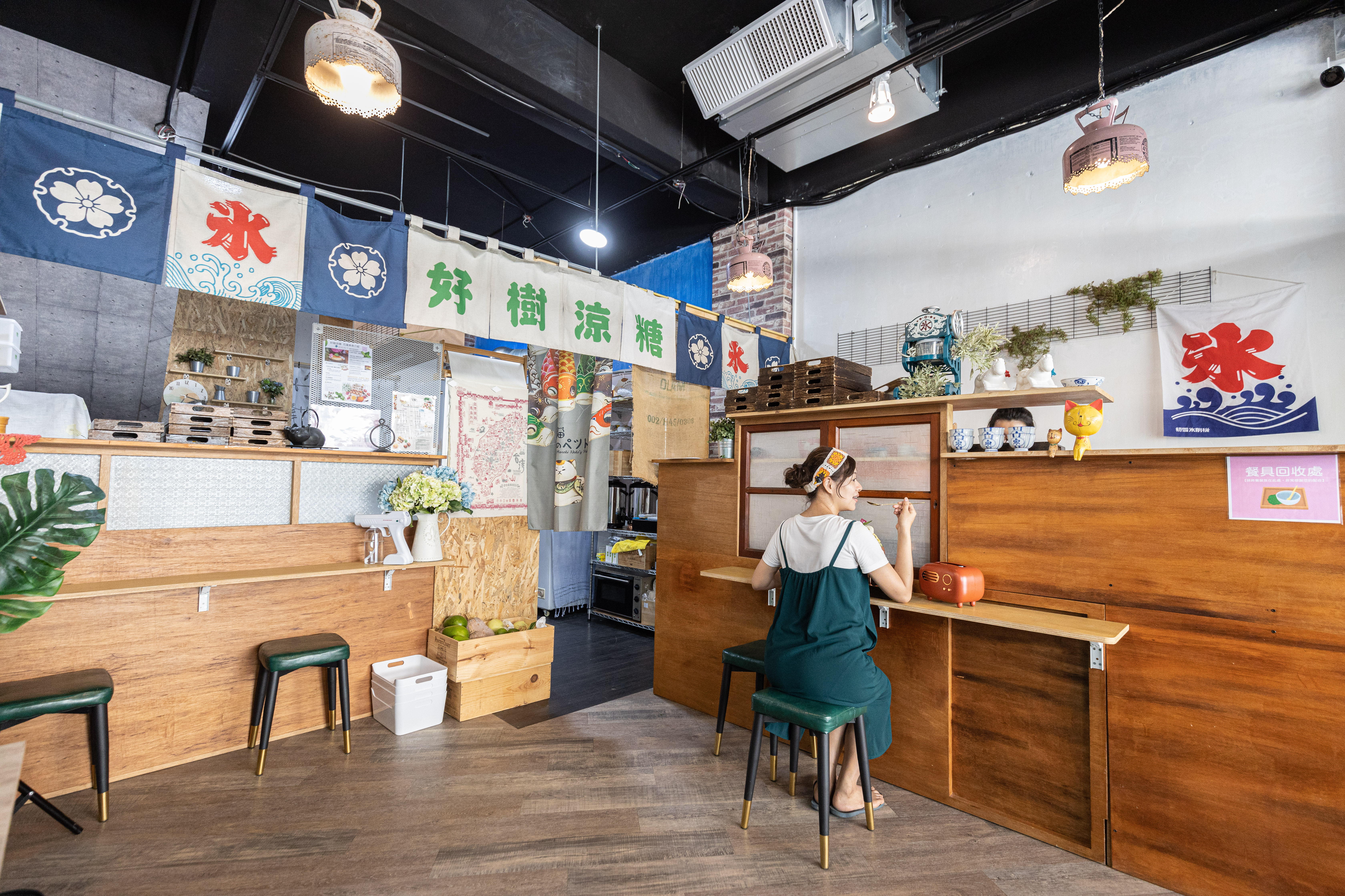 小巧的店內空間疫情間每個時段僅接待1至2組客人。