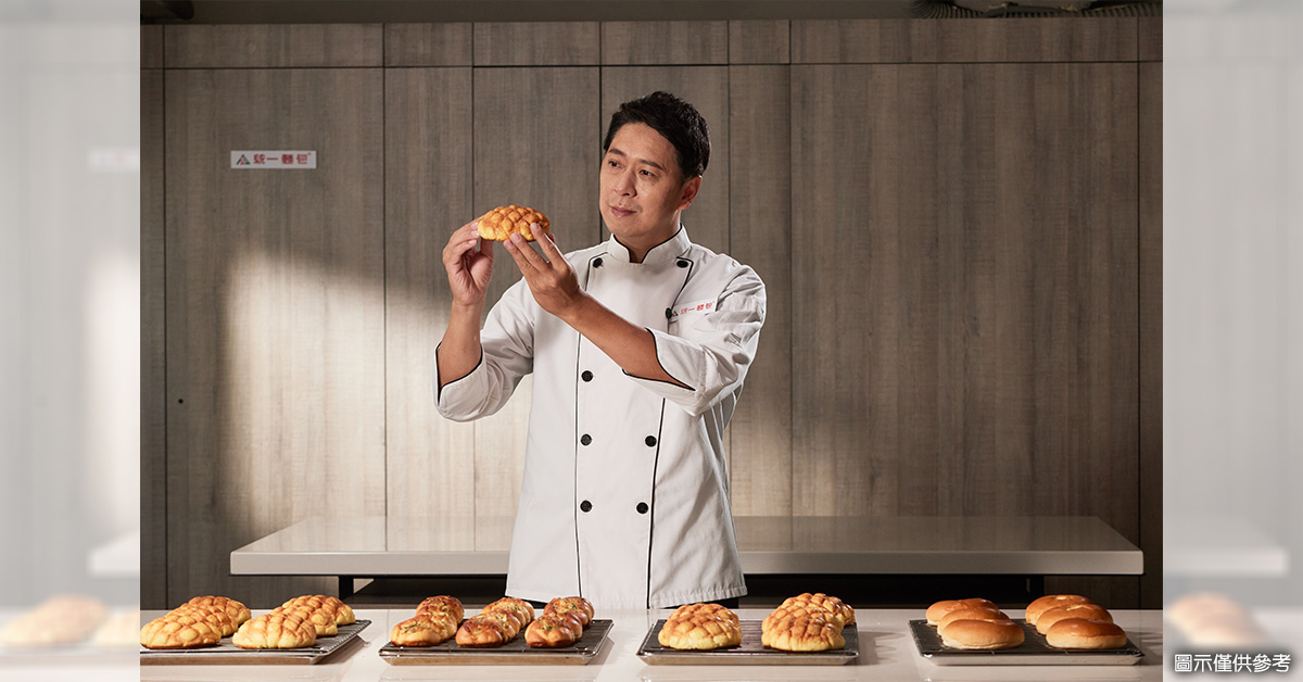 在統一企業集團烘焙技術總監文世成眼中，統一麵包濕潤Q彈、安心美味的關鍵環環相扣。研發力、生產力、掌控力、精準力、團隊合作力細節缺一不可。