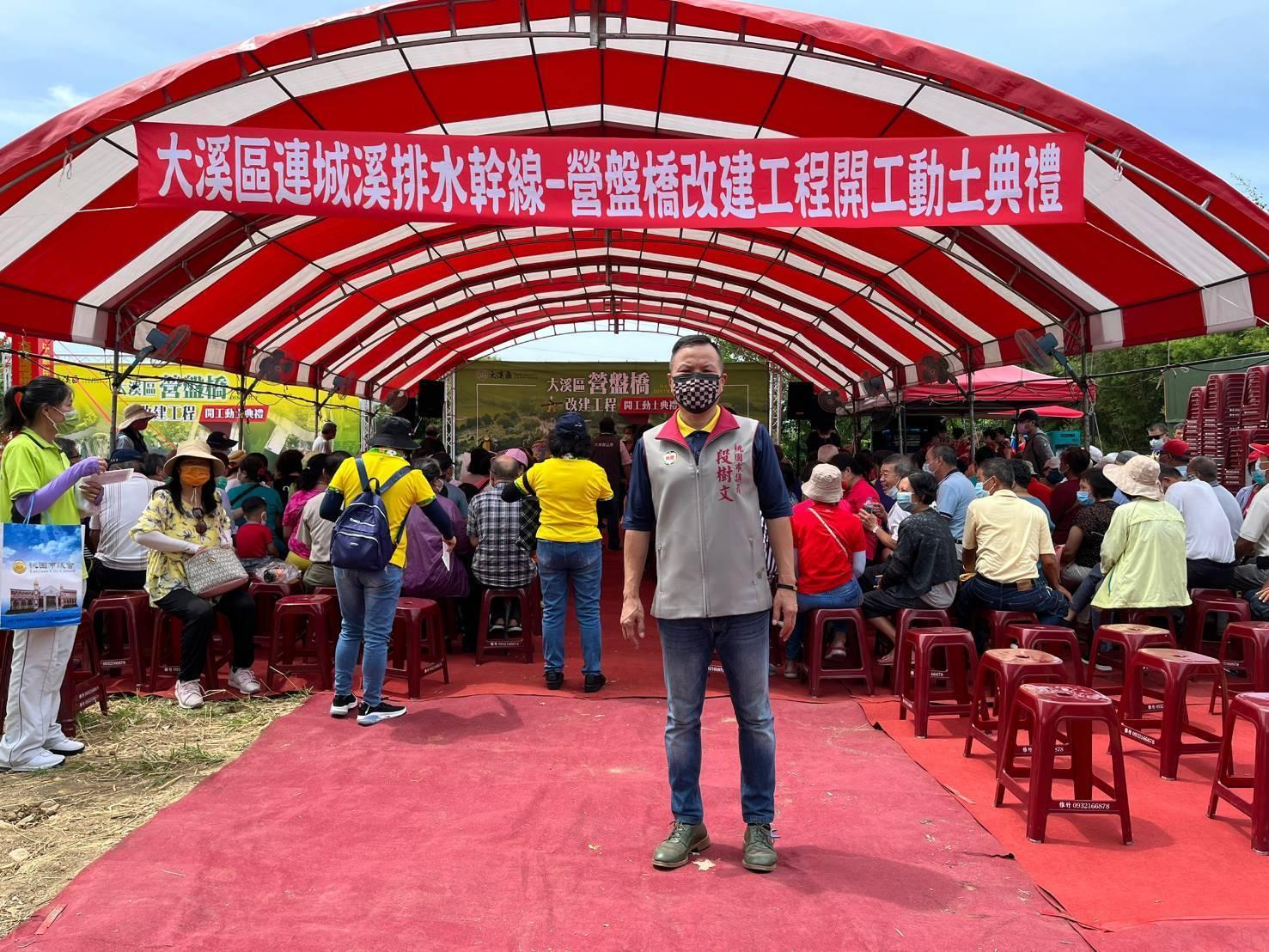 營盤橋改建工程已於日前正式動土,預計明年完工,盼解決當地交通問題。(讀者提供)