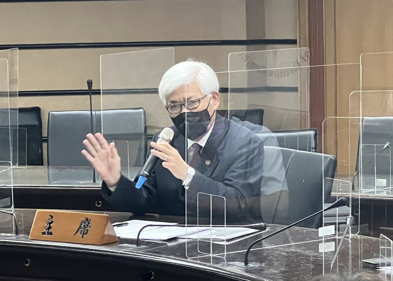 中選會主委李進勇今（18日）召開記者會，正式發布選舉公告。（中央選舉委員會提供）