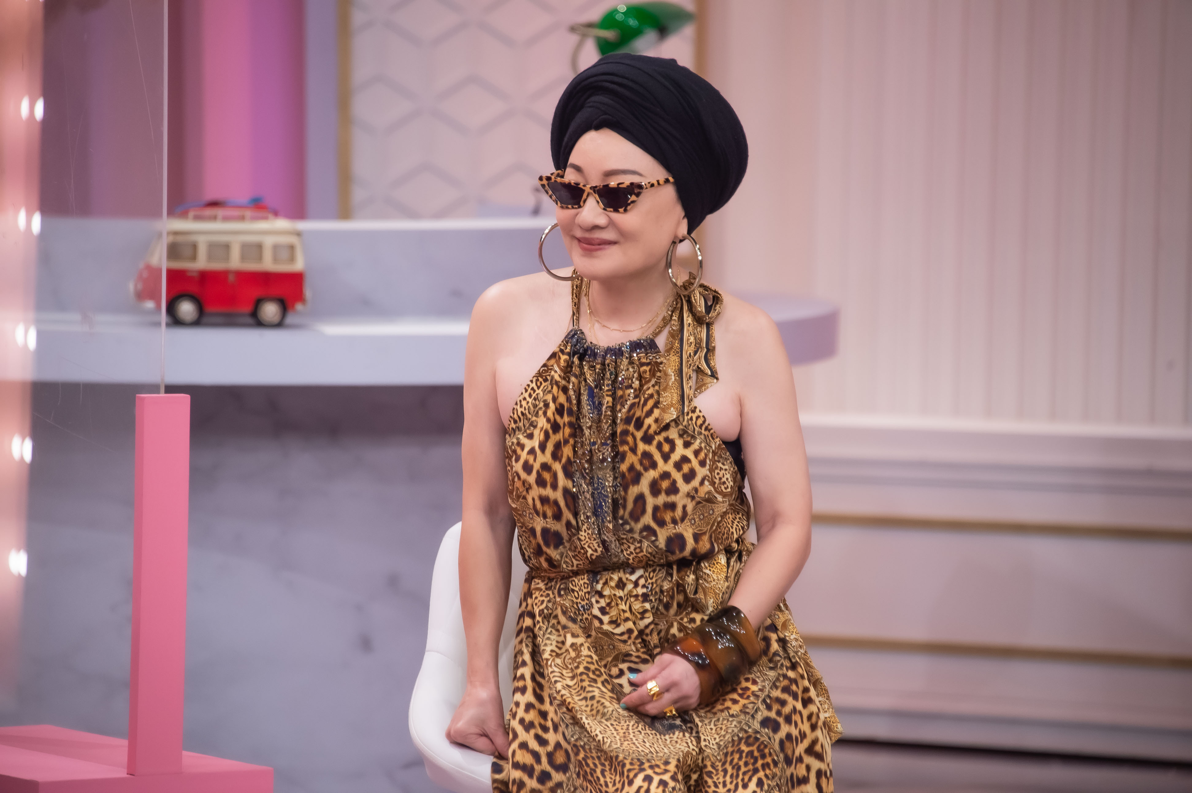 《女人我最大》播出20年首度邀請比莉上節目。（TVBS提供）