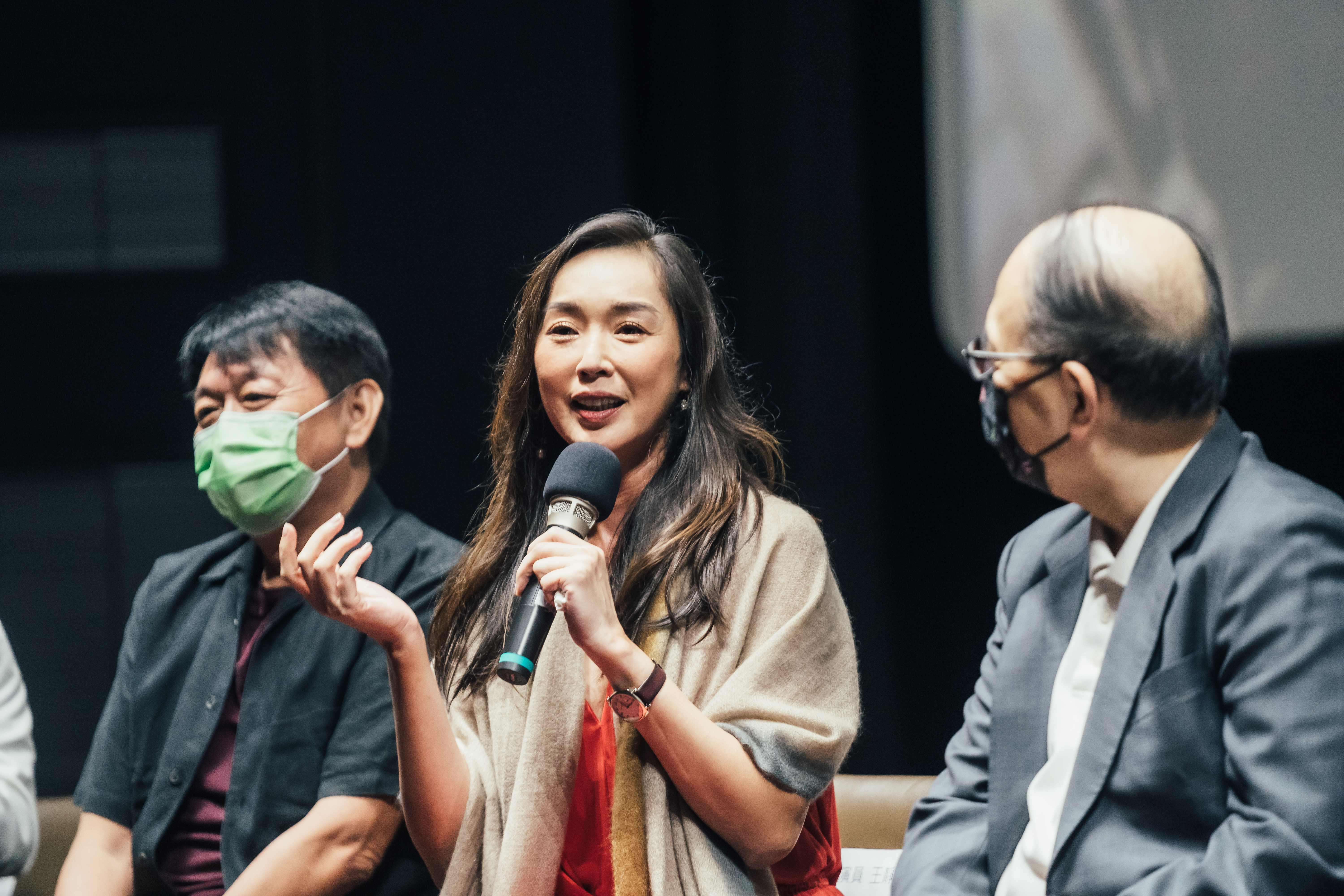 第一次演戲就演出《異域》，王靜瑩笑言當年被嫌「逃難跑起來很像在走伸展台」。（國家影視聽中心提供）