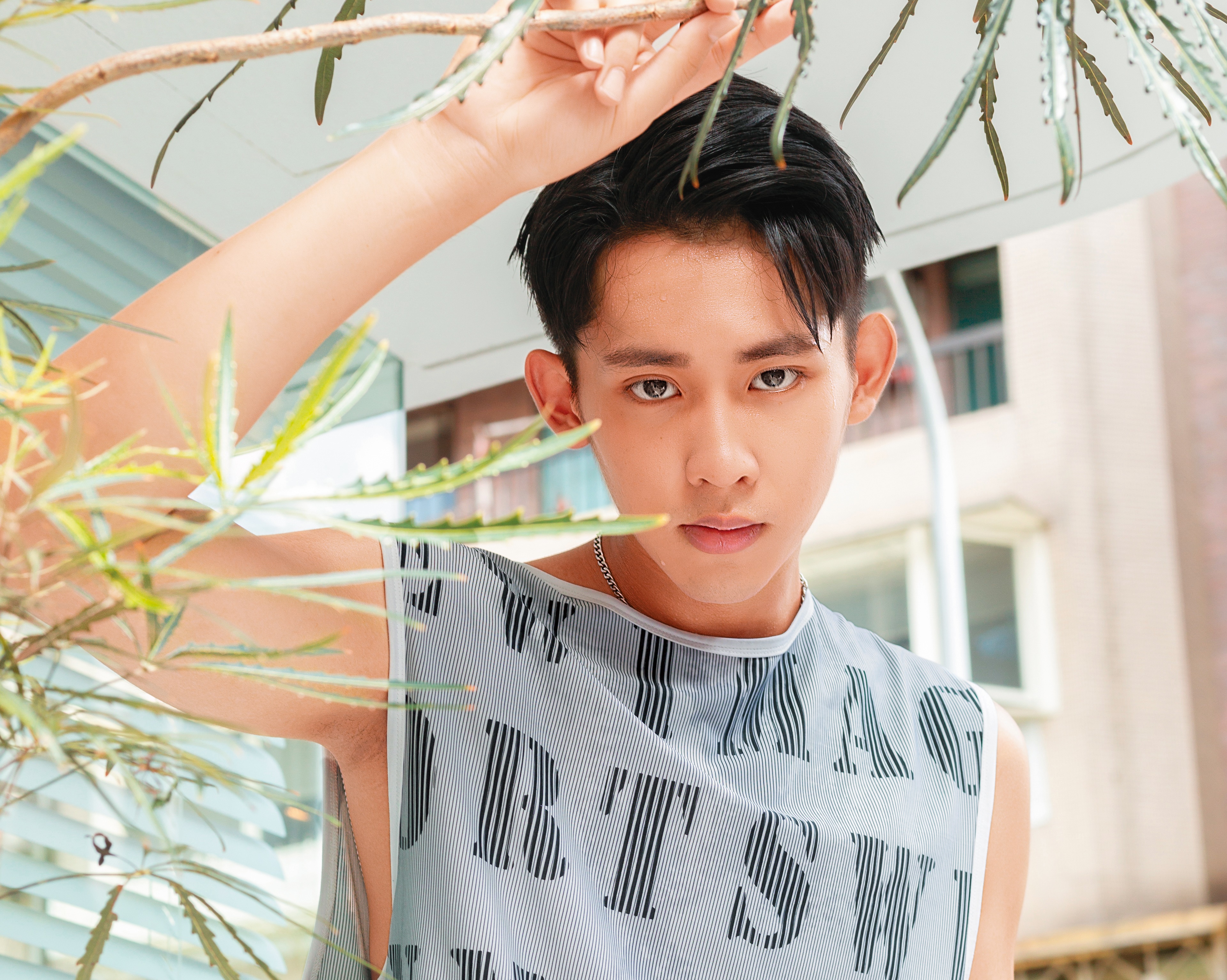 從木星花美男到火星「巨峰葡萄」，陳治廷在《原子少年》被越來越多人看見他的努力與轉變。