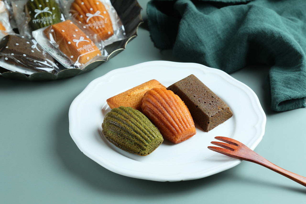 「綜合燒菓子組」吃得到瑪德蓮、費南雪等常溫甜點。（480元／組） 
