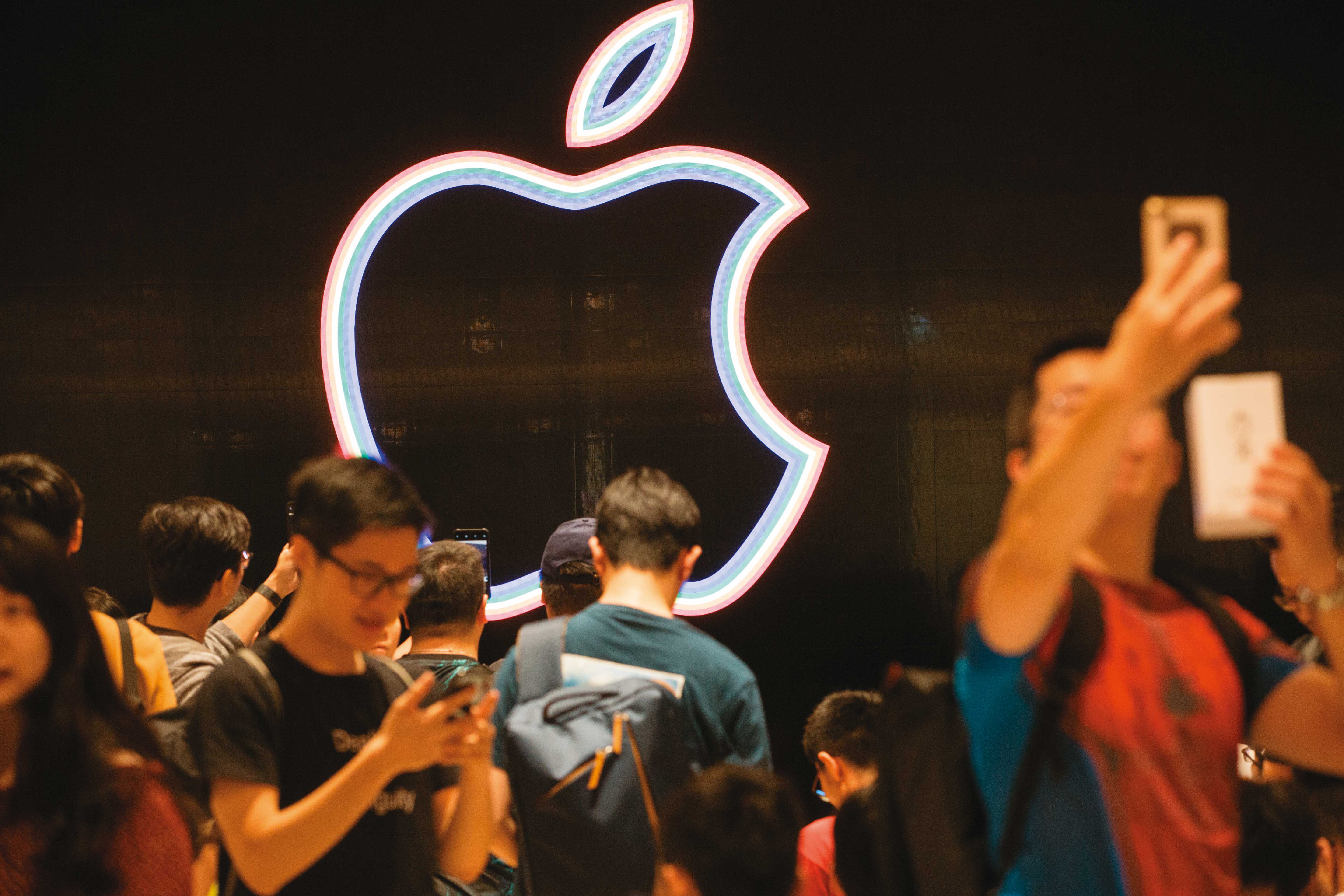 iPhone14開賣在即，法人認為，蘋概股是第四季電子業中少數暢旺的供應鏈。