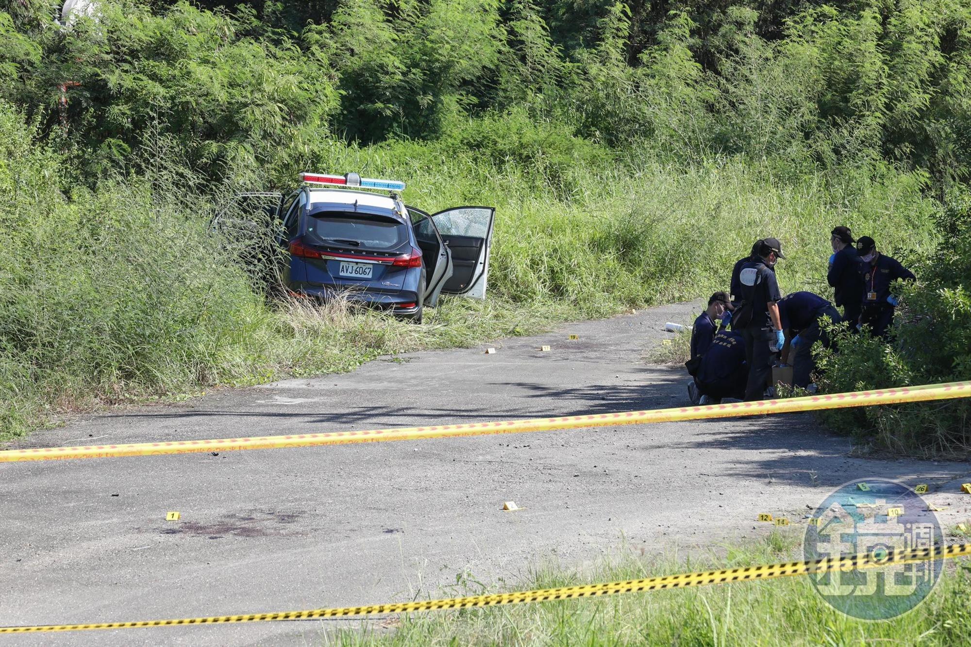 發生在22日的殺警案晚間傳出真凶可能另有其人，轄區分局則表示仍未排除原先鎖定的陳姓通緝犯。圖為案發現場。