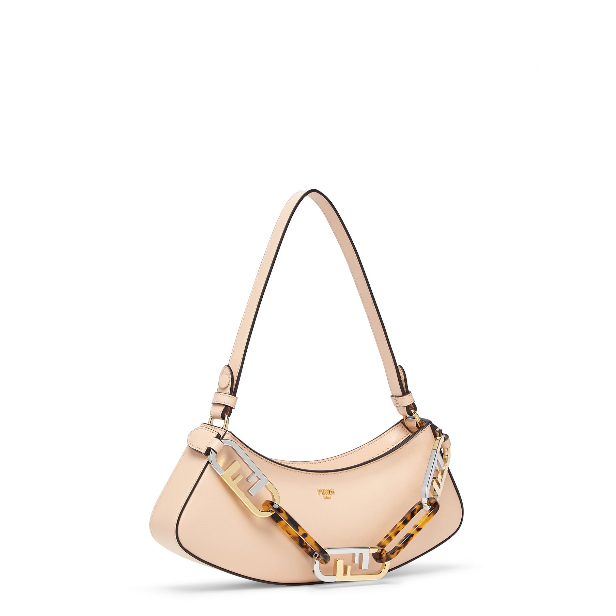 FENDI牛皮O' Lock Swing。NT$76,000（FENDI提供）