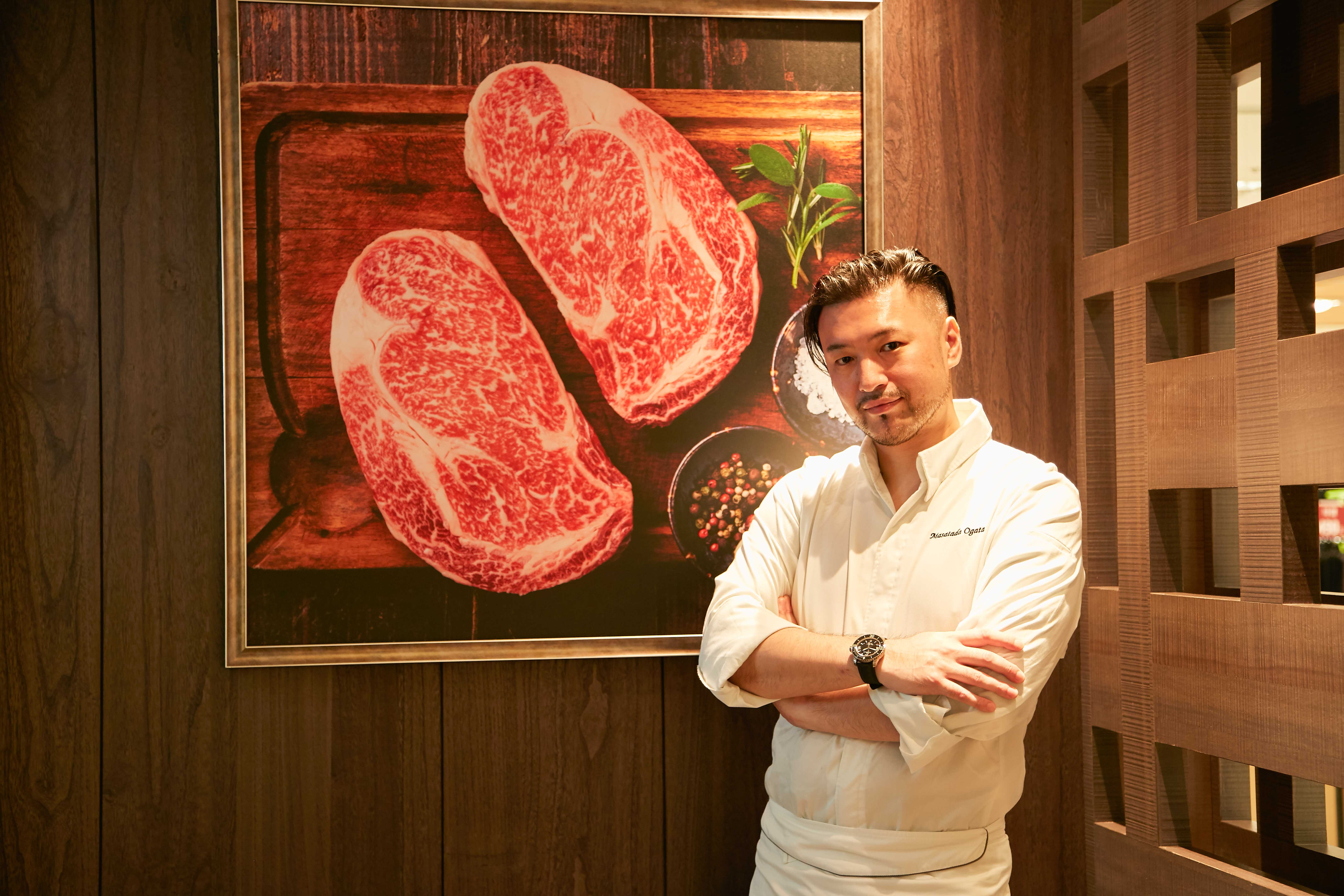 總料理長兼副總尾形正匡特別為新品牌設計和牛異國料理。（乾杯提供）