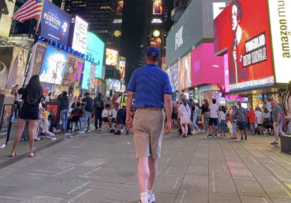 自稱旅美教授的翁達瑞，先前控余正煌論文抄襲。（翻攝翁達瑞臉書）