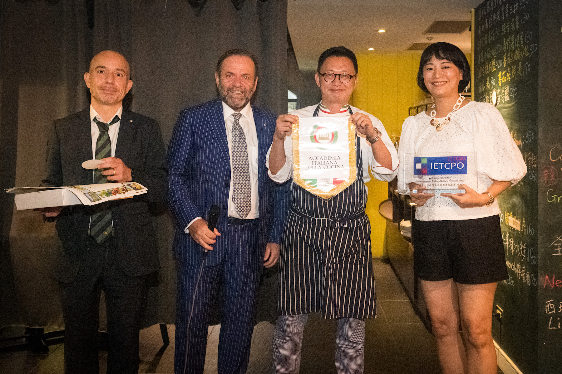 正統的義大利菜，獲得推廣飲食文化的義大利官方機構「Accademia Italiana Delegazione di Taiwan」認可。