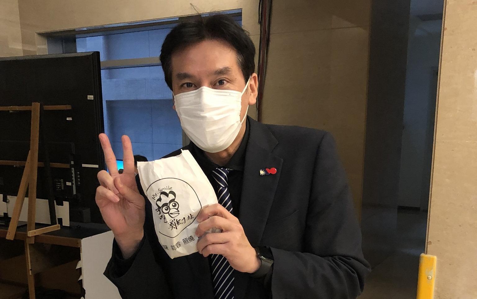 黃暐瀚po文表示,原本可能變成「桃園壓『香寶』雙十戰藍綠!」不過最終合作破局了。(翻攝自黃暐瀚臉書)