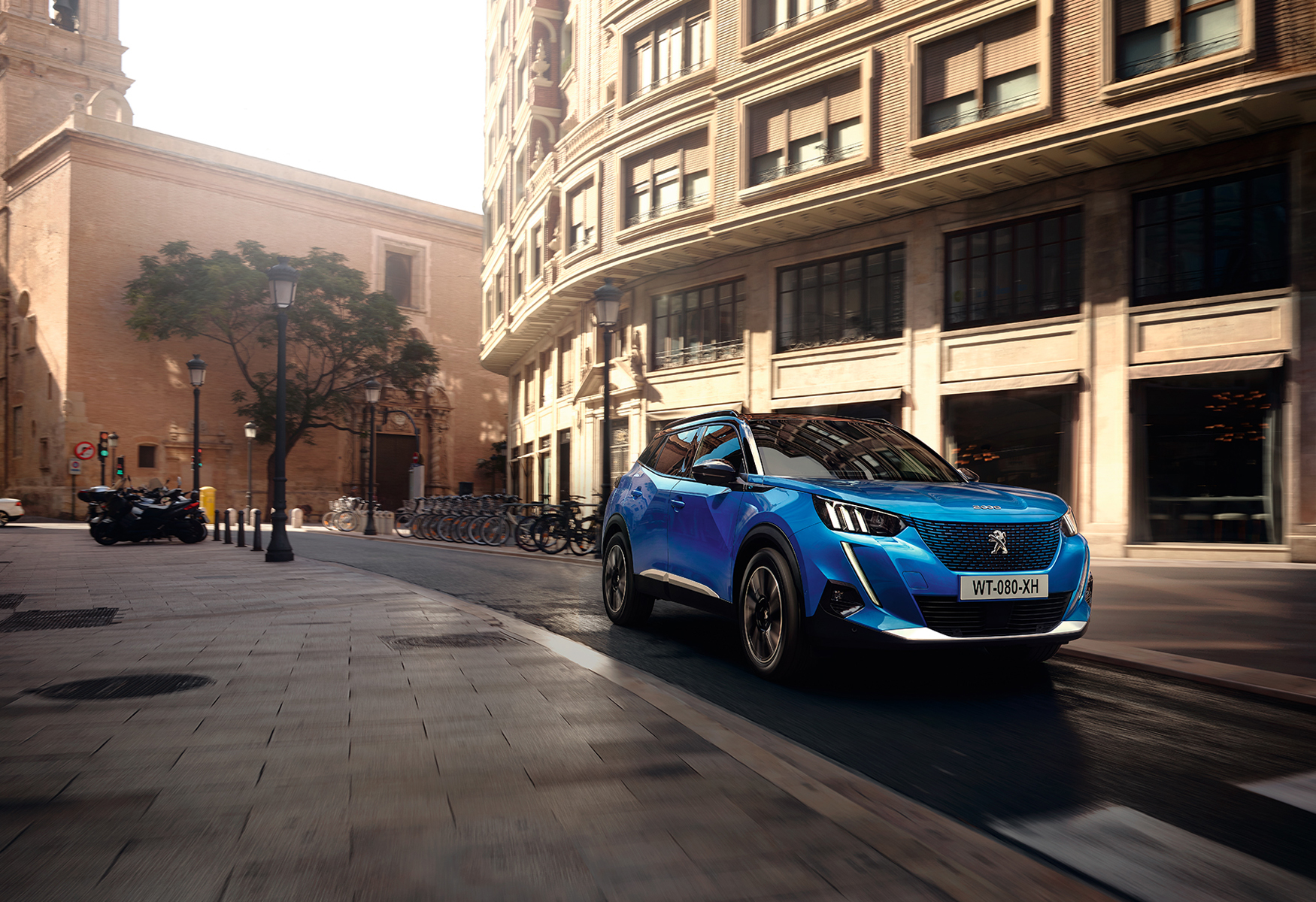 【新車登場】純電新時尚!PEUGEOT e-2008