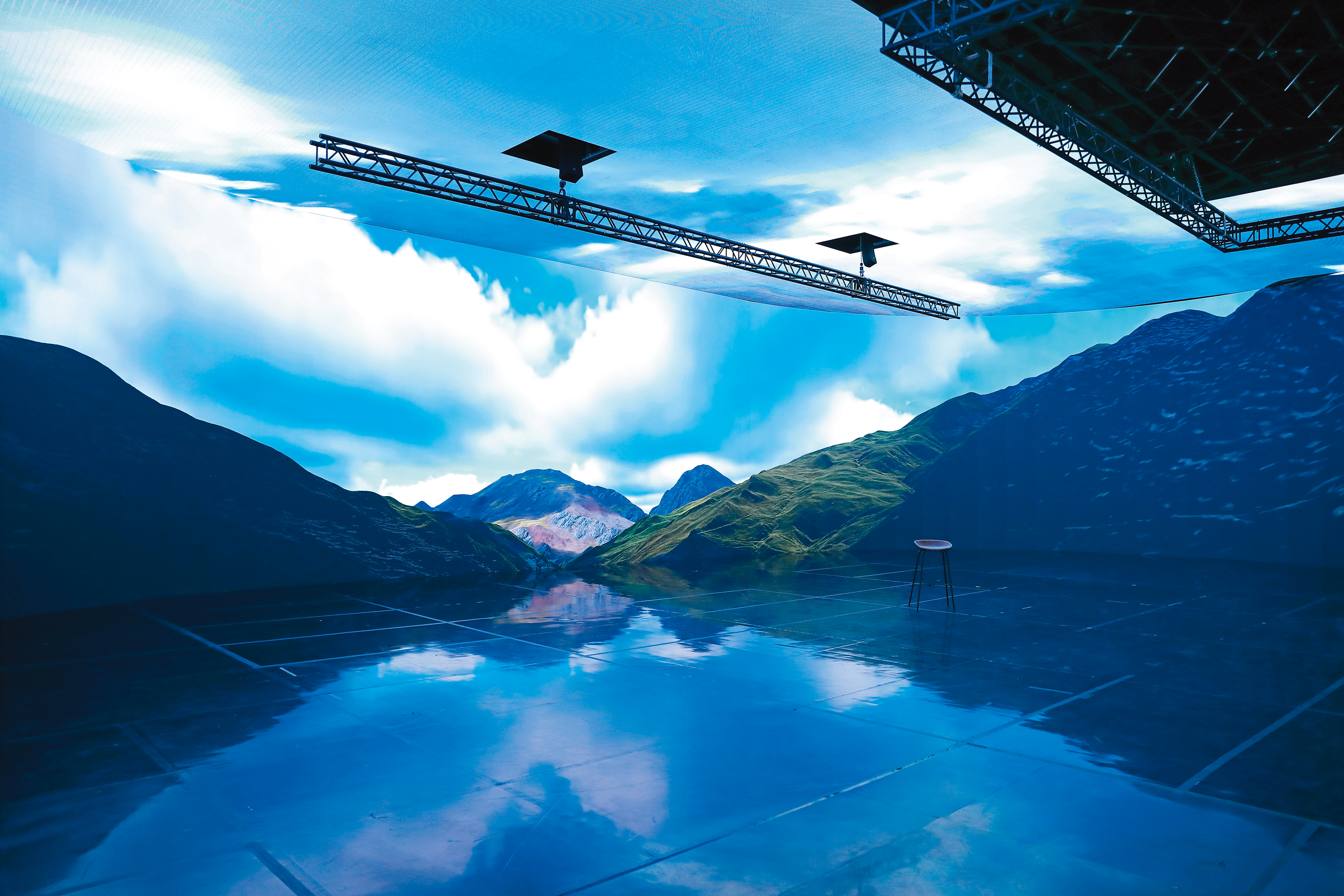 夢想動畫與國內6家影像製作公司共同創設的LED虛擬攝影棚，占地160坪，斥資5,000萬元，耗時半年完成。