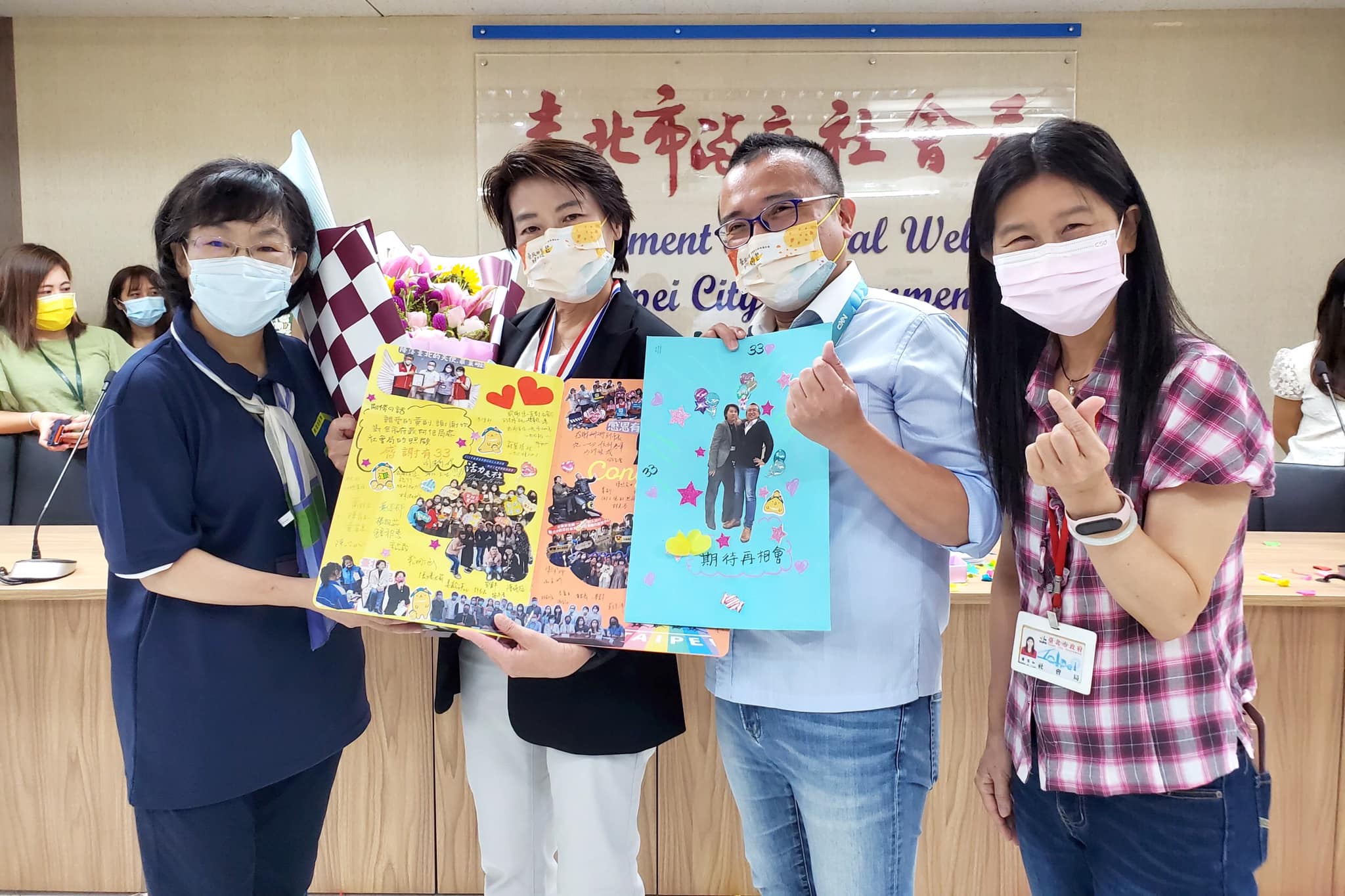 黃珊珊宣布請辭副市長，並po出「給市府同仁的一封信」，回憶這2年多來在市政府的點點滴滴。（翻攝自黃珊珊臉書）