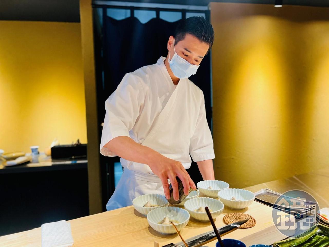 握壽司前,料理長先為賓客獻上4道左右的前菜。