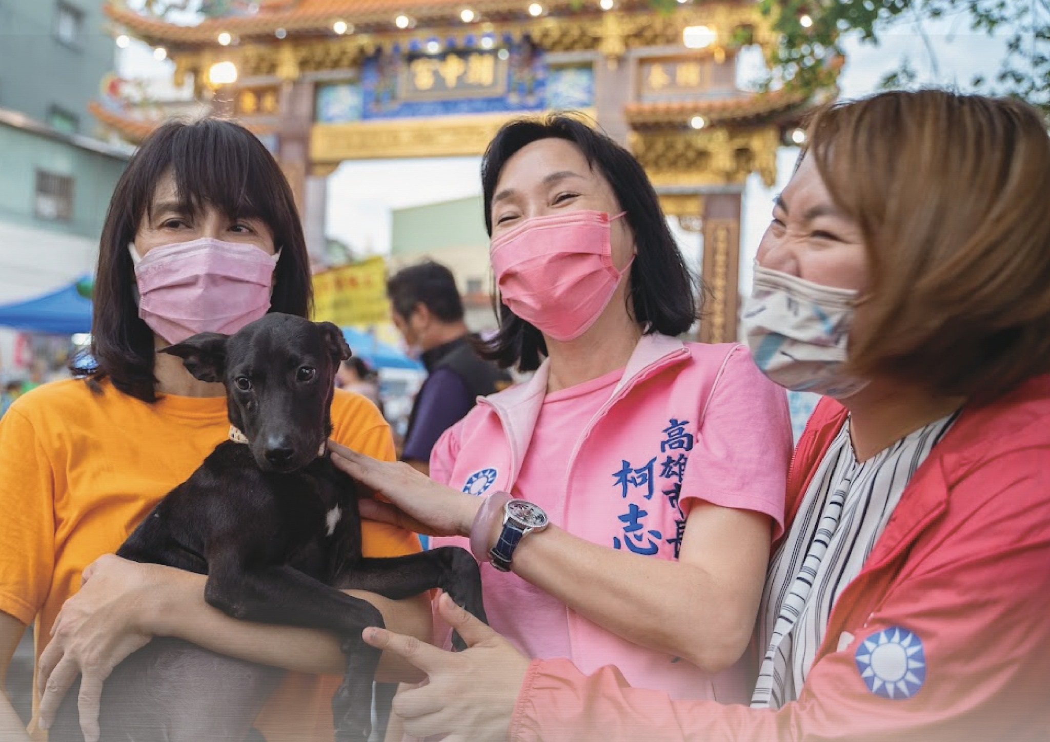 國民黨高雄市長參選人柯志恩發表寵物政策，被高雄市議員黃捷抓包是抄她的公聽會內容。（翻攝自柯志恩臉書）