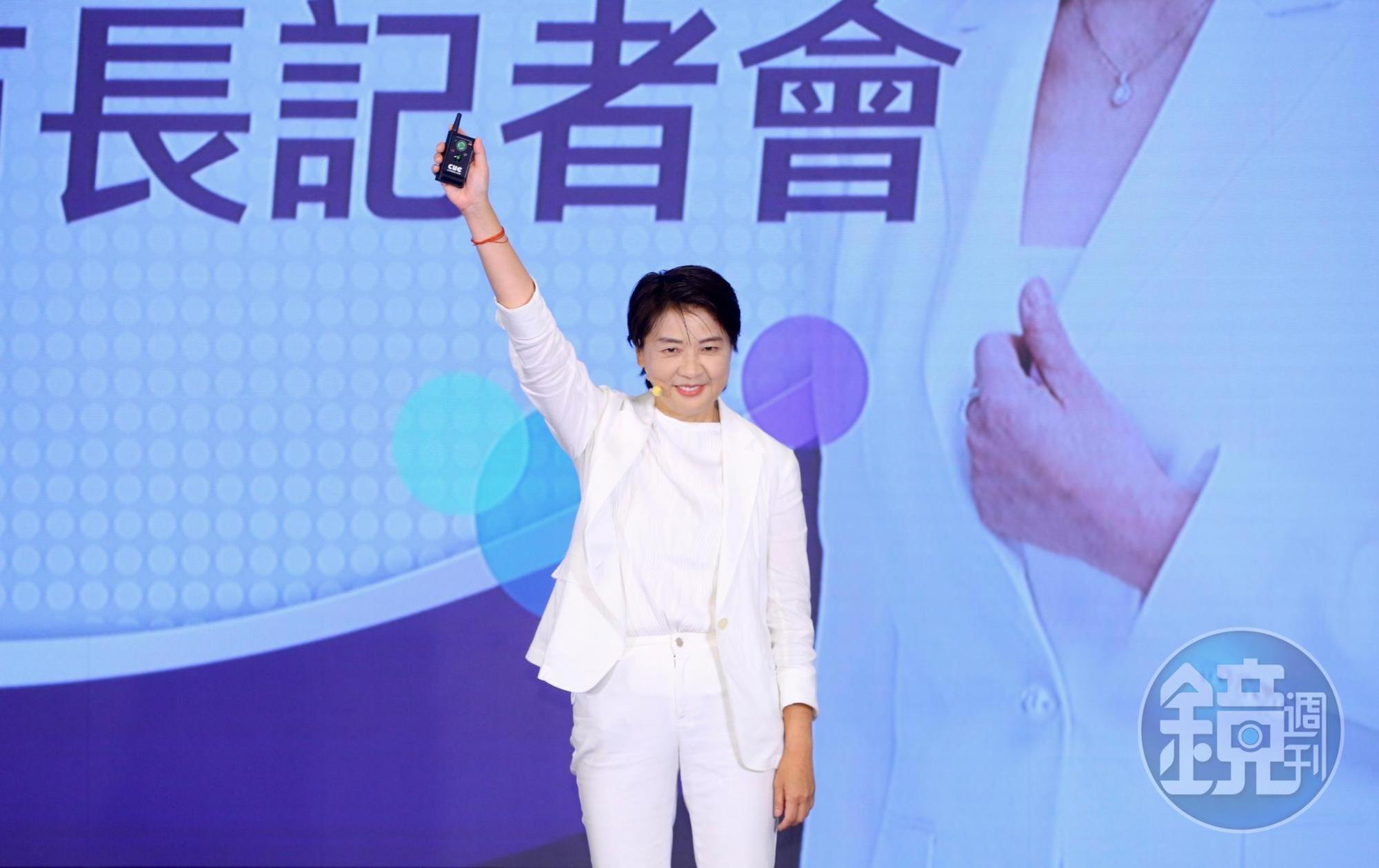 黃珊珊今舉辦參選台北市長記者會，直呼自己是「所有候選人當中，準備最早，也是準備最充份的人」。